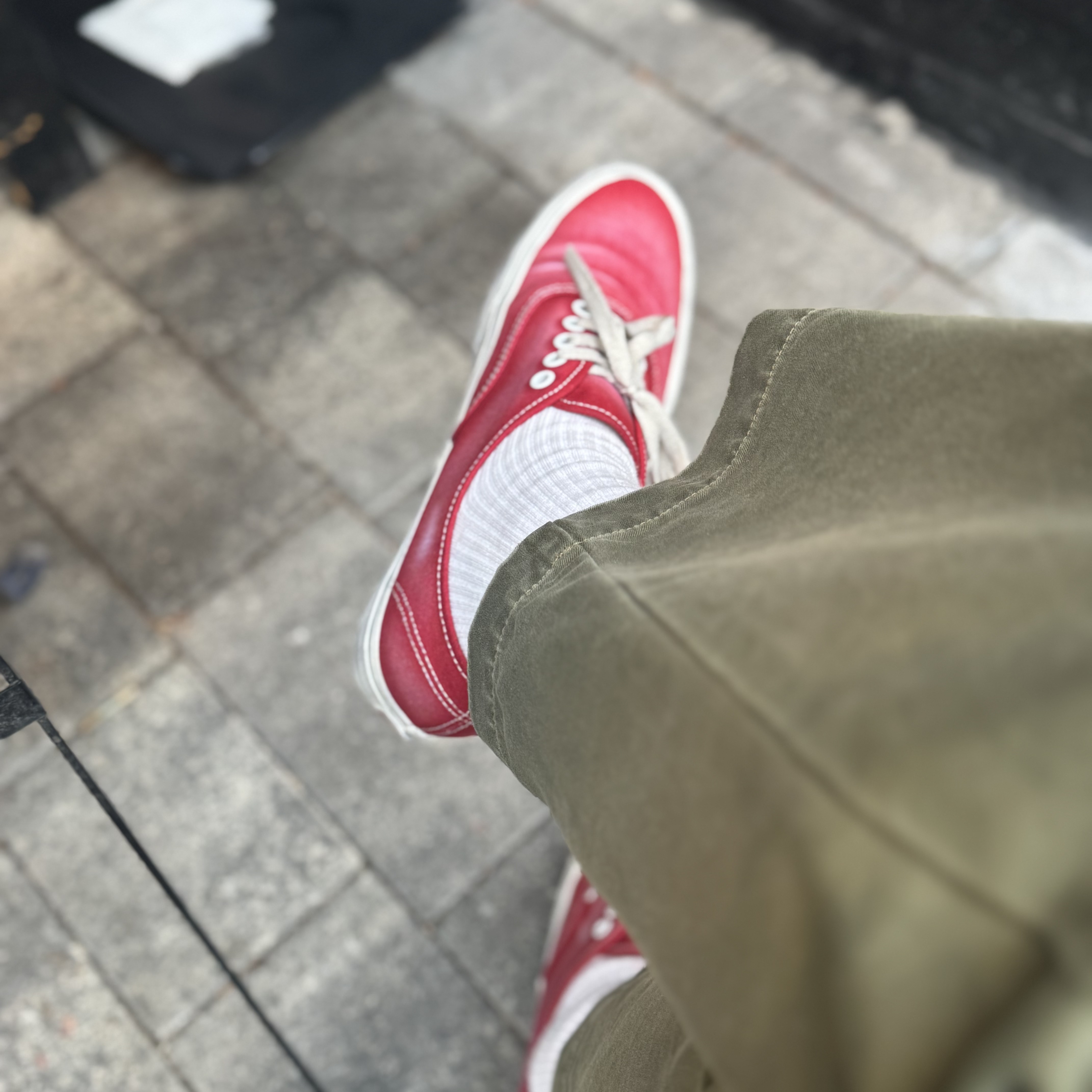Vans Authentic Wave Washed Red 착용 스타일