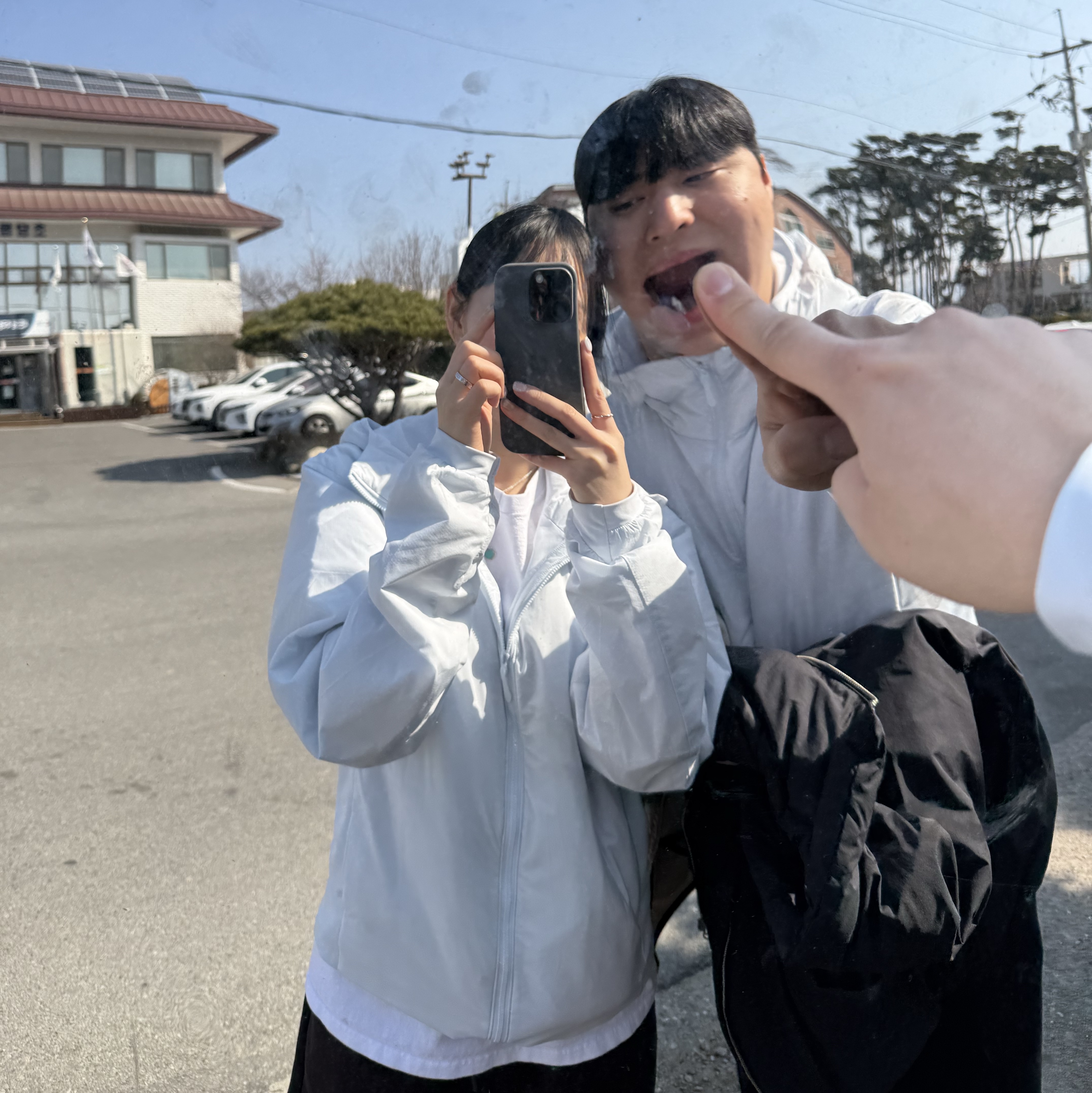 Arc'teryx Atom Hoody Daybreak 착용 스타일