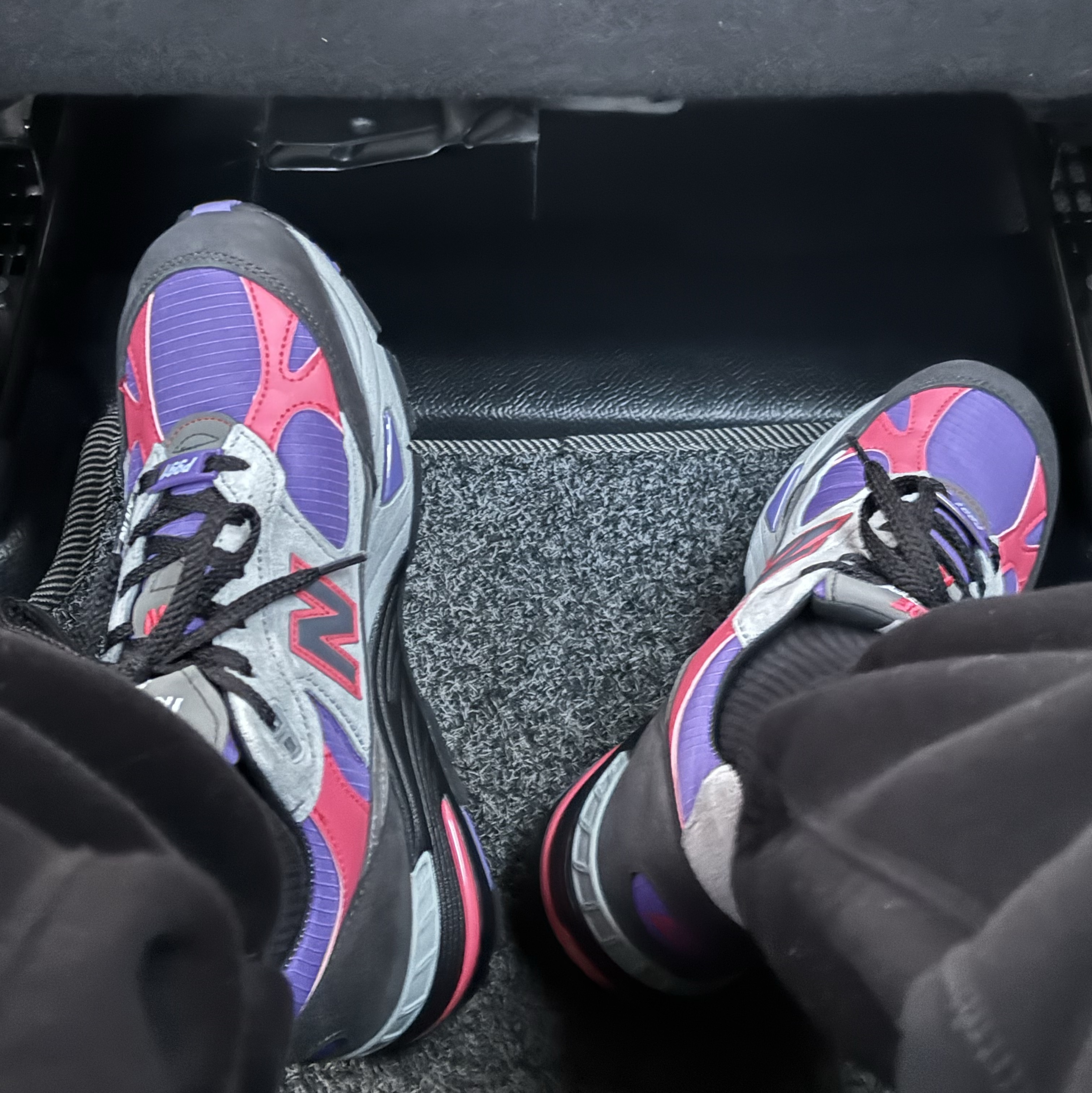 New Balance x Palace 991 Made in UK Black Ultra Violet 착용 스타일