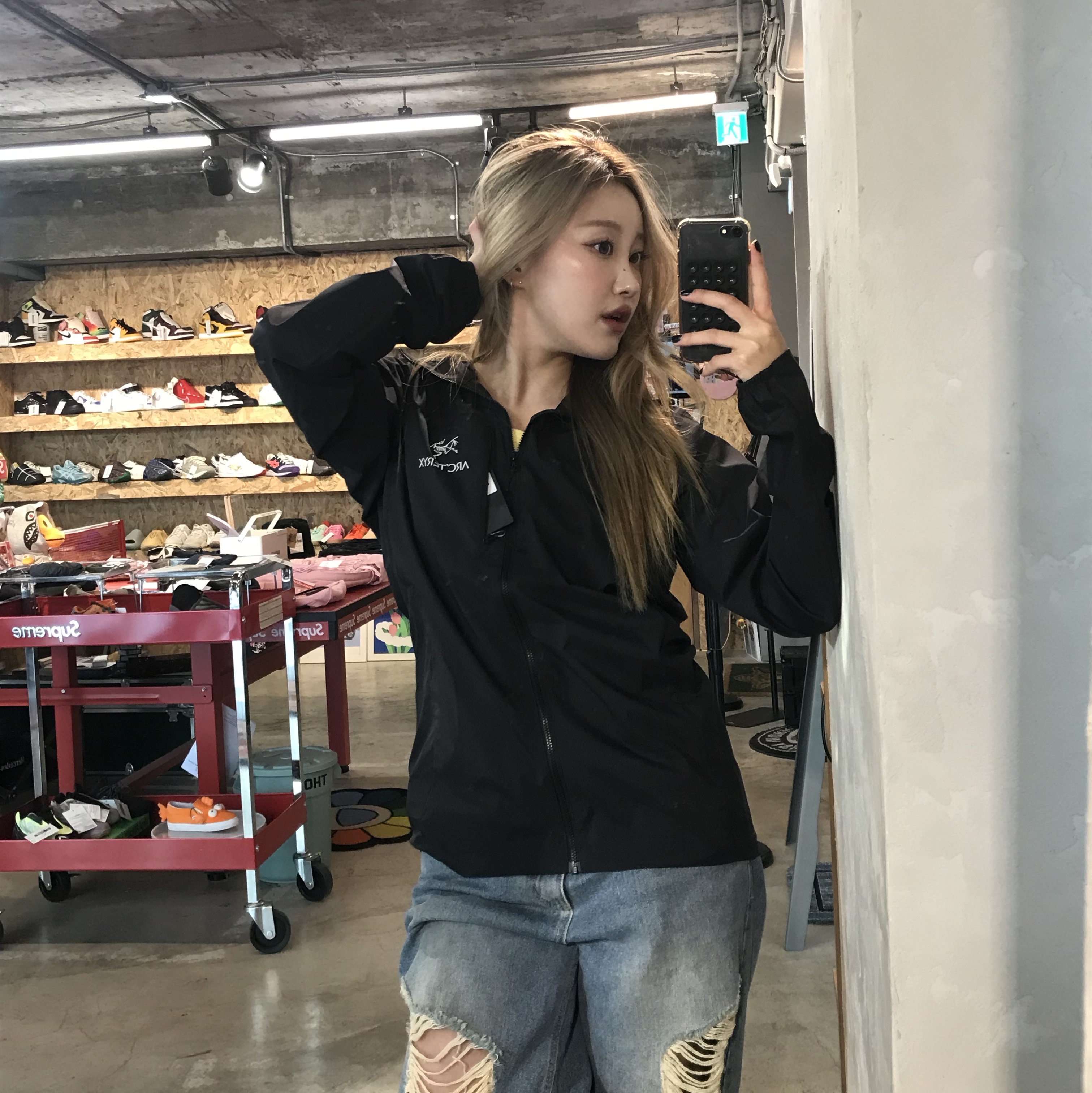 Arc'teryx Squamish Hoody Black 착용 스타일 - 2