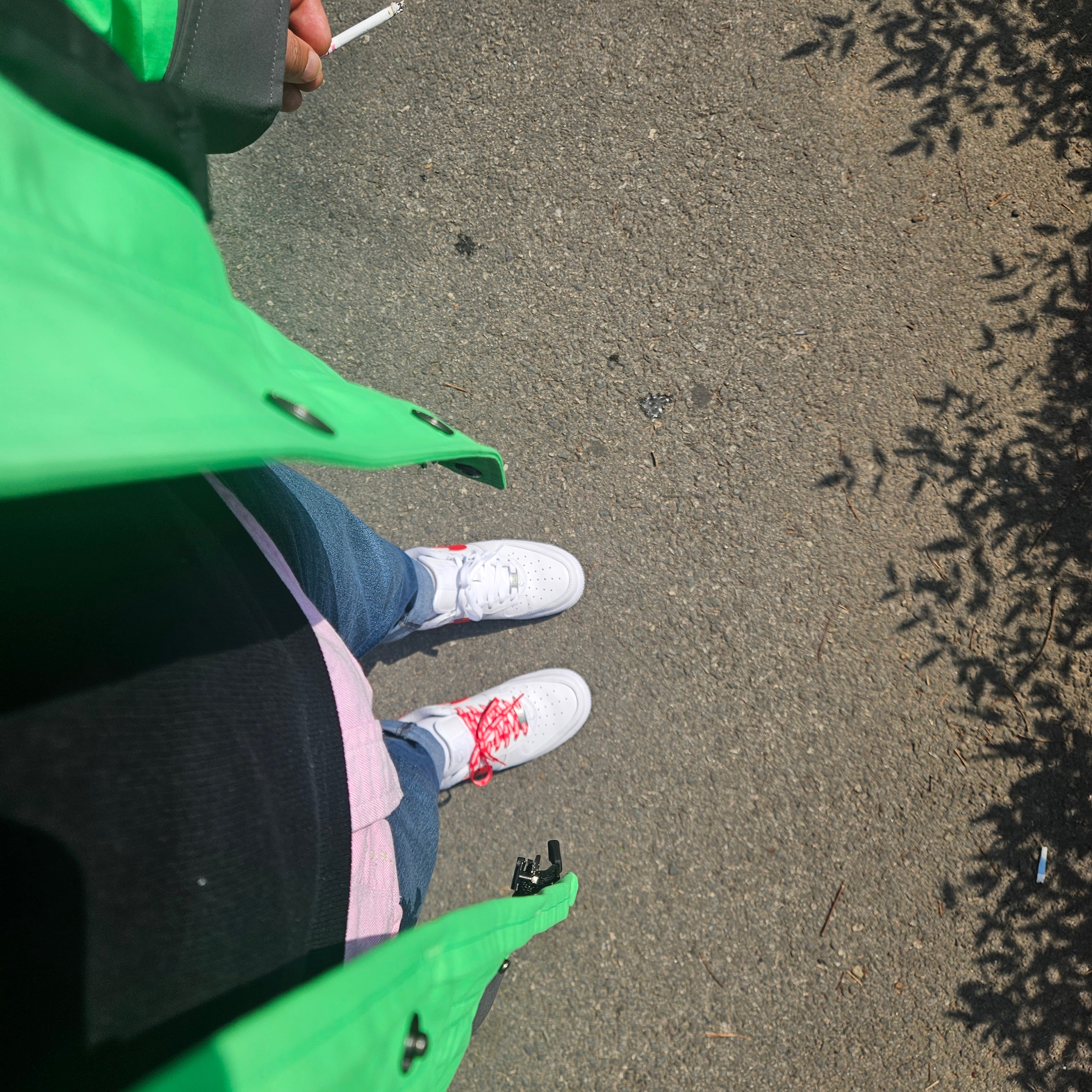 Nike x Supreme Air Force 1 Low White, Supreme x The North Face RTG Jacket + Vest Green - 20SS 착용 스타일