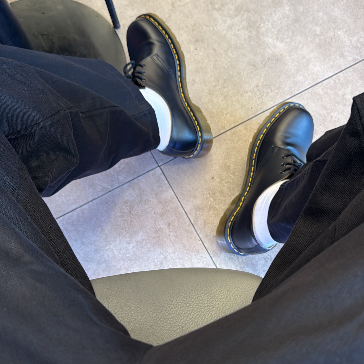 Dr. Martens 1461 Smooth Black 착용 스타일