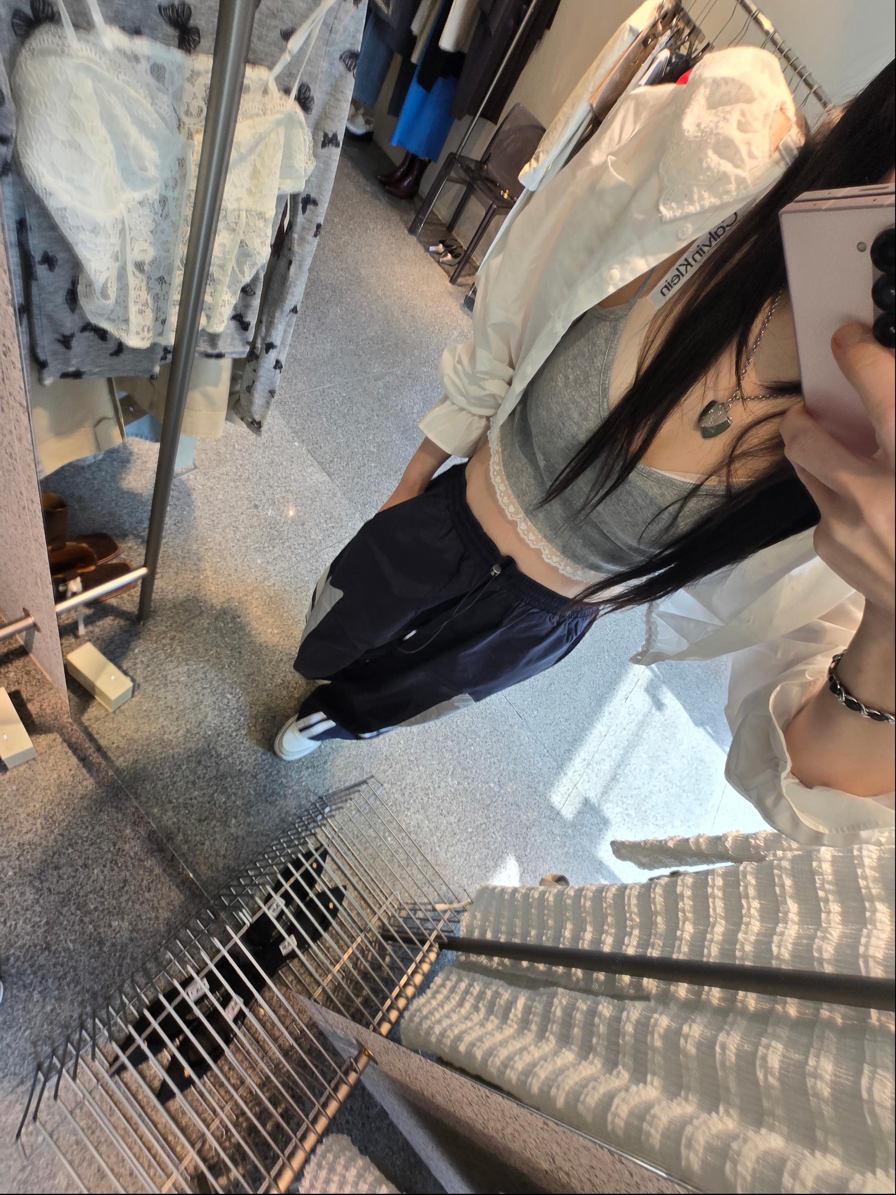 (W) Hysteric Glamour On Skull Pick Necklace Silver, Open Yy x Hello Kitty Trucker Cap Black 착용 스타일 - 8