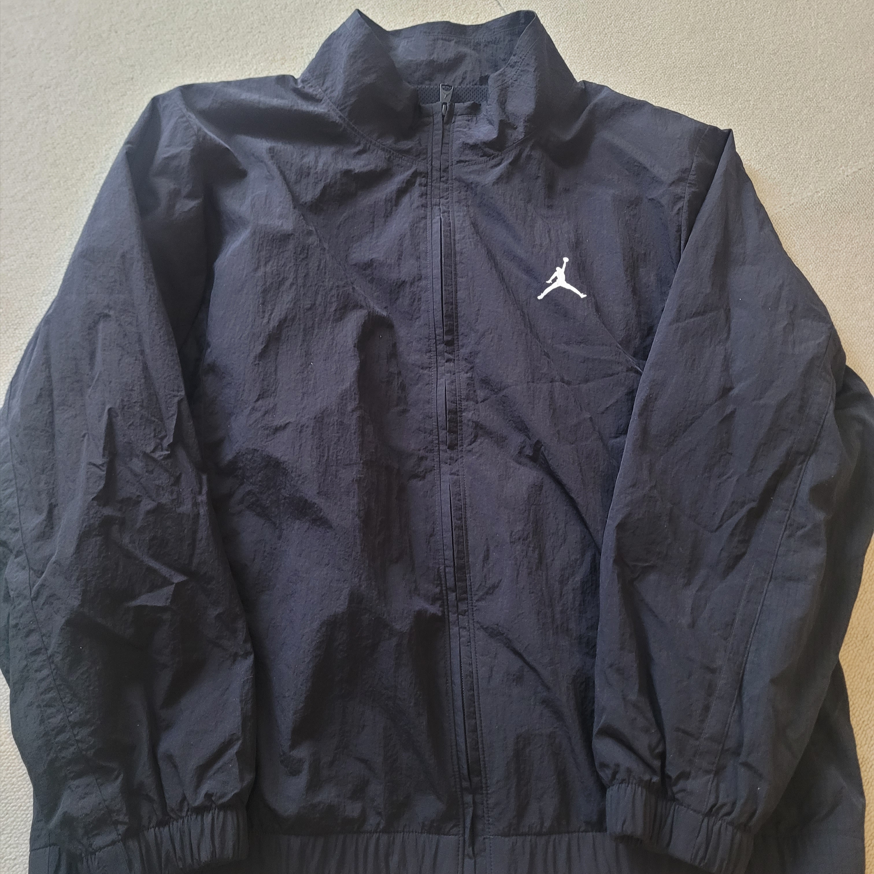 Jordan Essentials Woven Jacket Black - Asia 착용 스타일 - 1