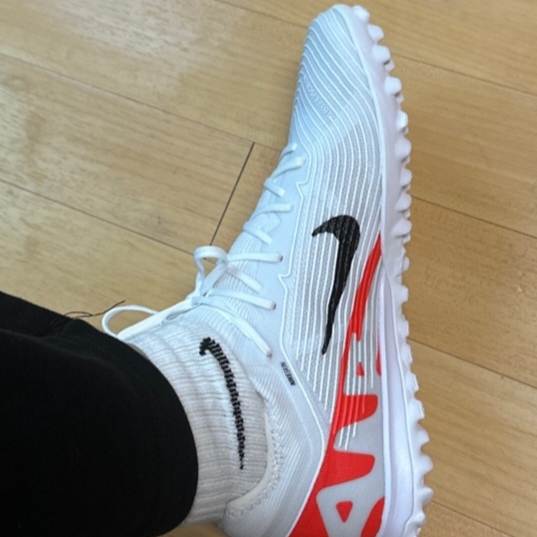 Nike Zoom Mercurial Vapor 15 Pro TF Bright Crimson White 착용 스타일