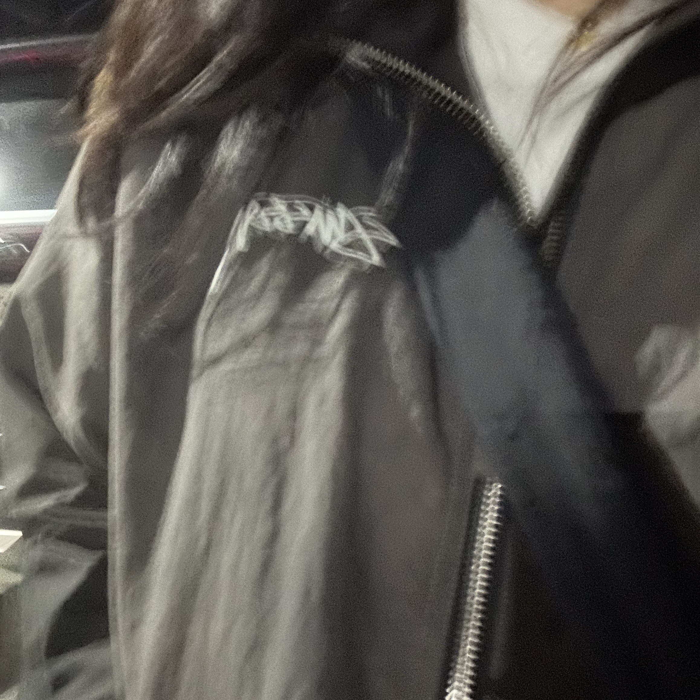 Stussy Wave Dye Beach Shell Jacket Black 착용 스타일