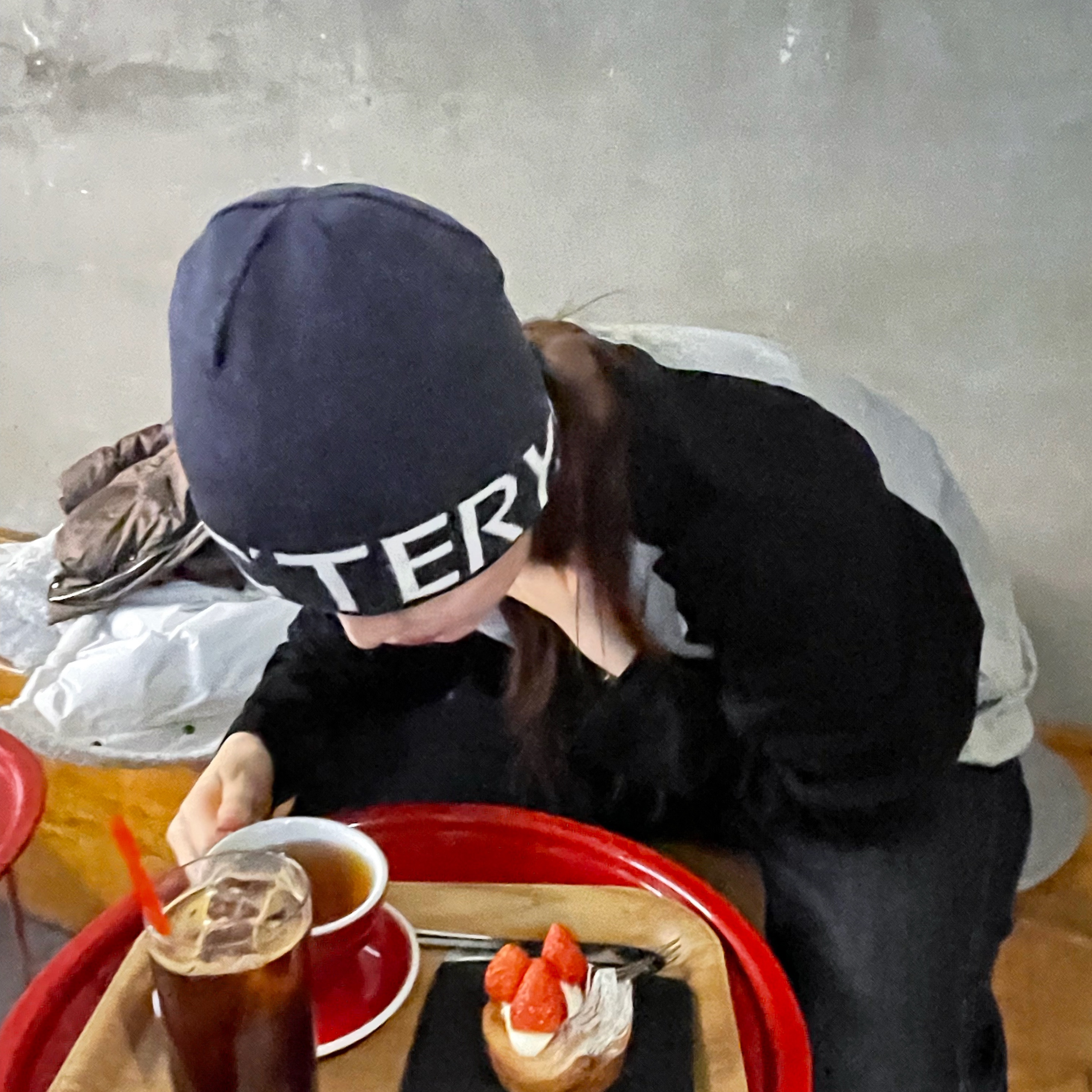 Arc'teryx Word Head Toque Black Sapphire, Arc'teryx Konseal 15 Backpack Black 착용 스타일 - 4