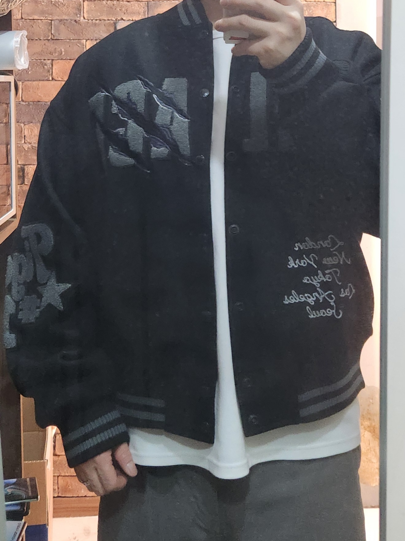 Palace Tora Tora Varsity Jacket Black - 25SS 착용 스타일 - 1