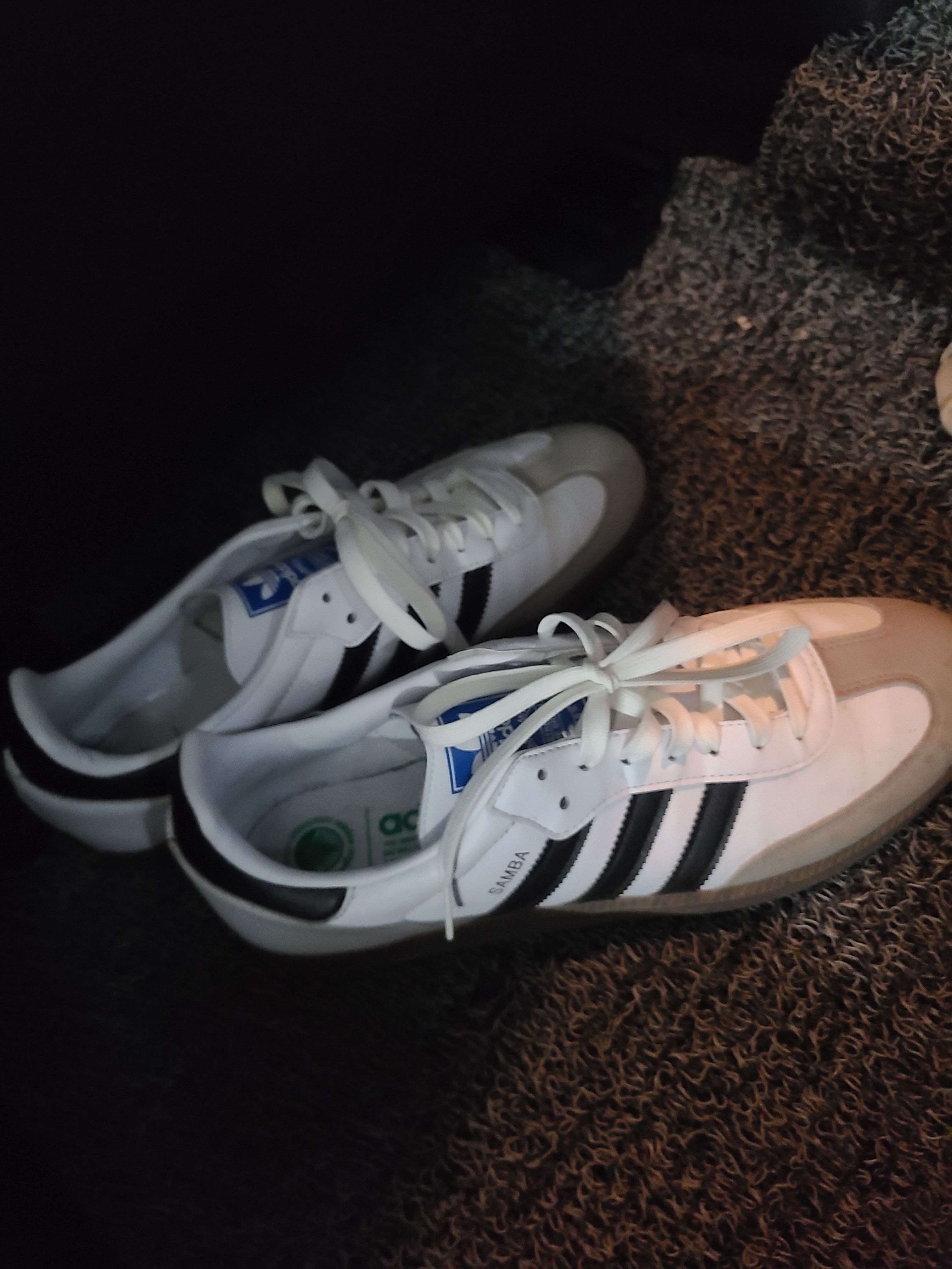 Arket Canvas Tote Bag Off White, Adidas Samba OG Cloud White 착용 스타일 - 2