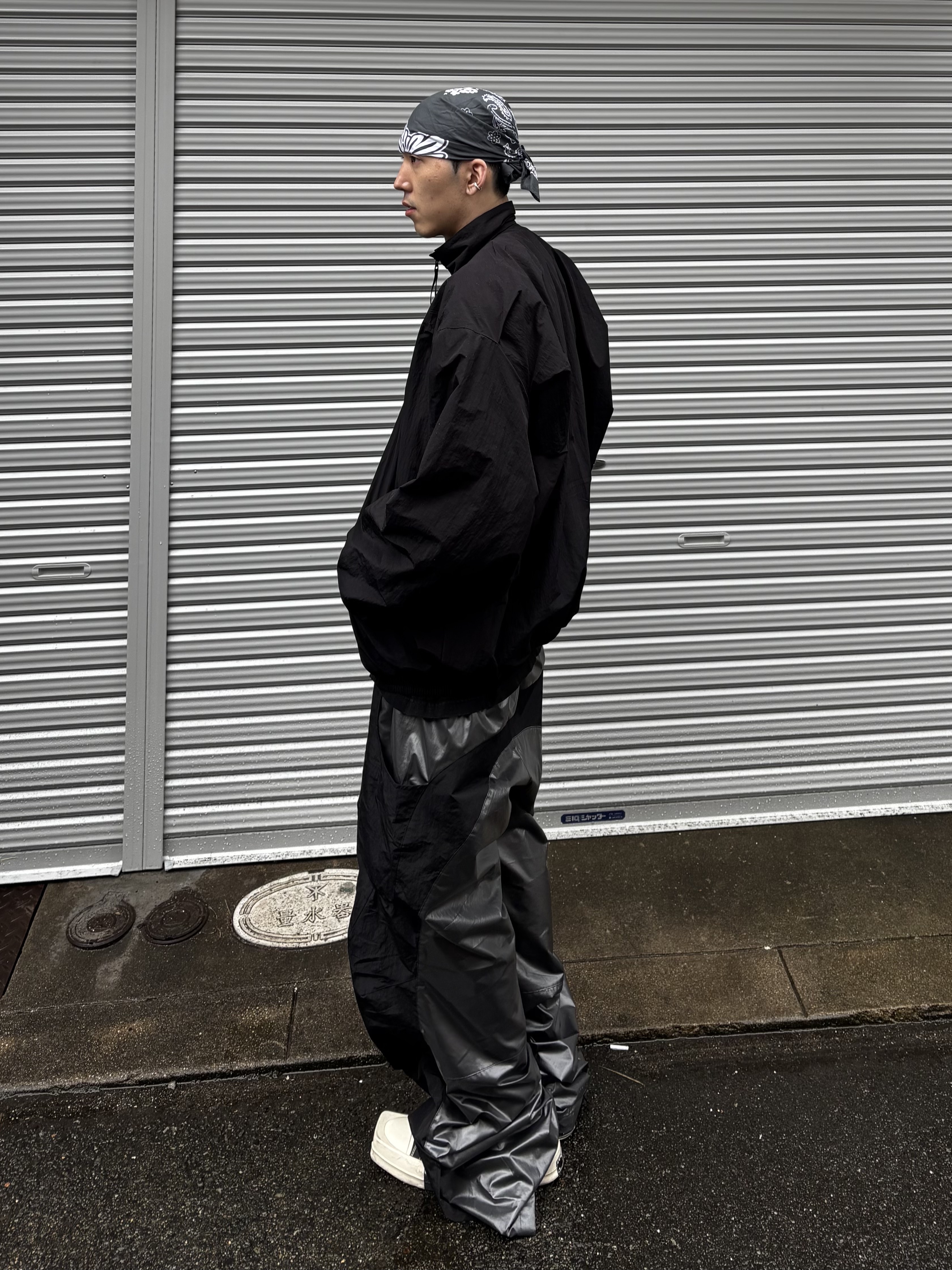 Wapworks TPU Curved Track Pants, Wapworks Worksout Track Jacket 착용 스타일 - 1