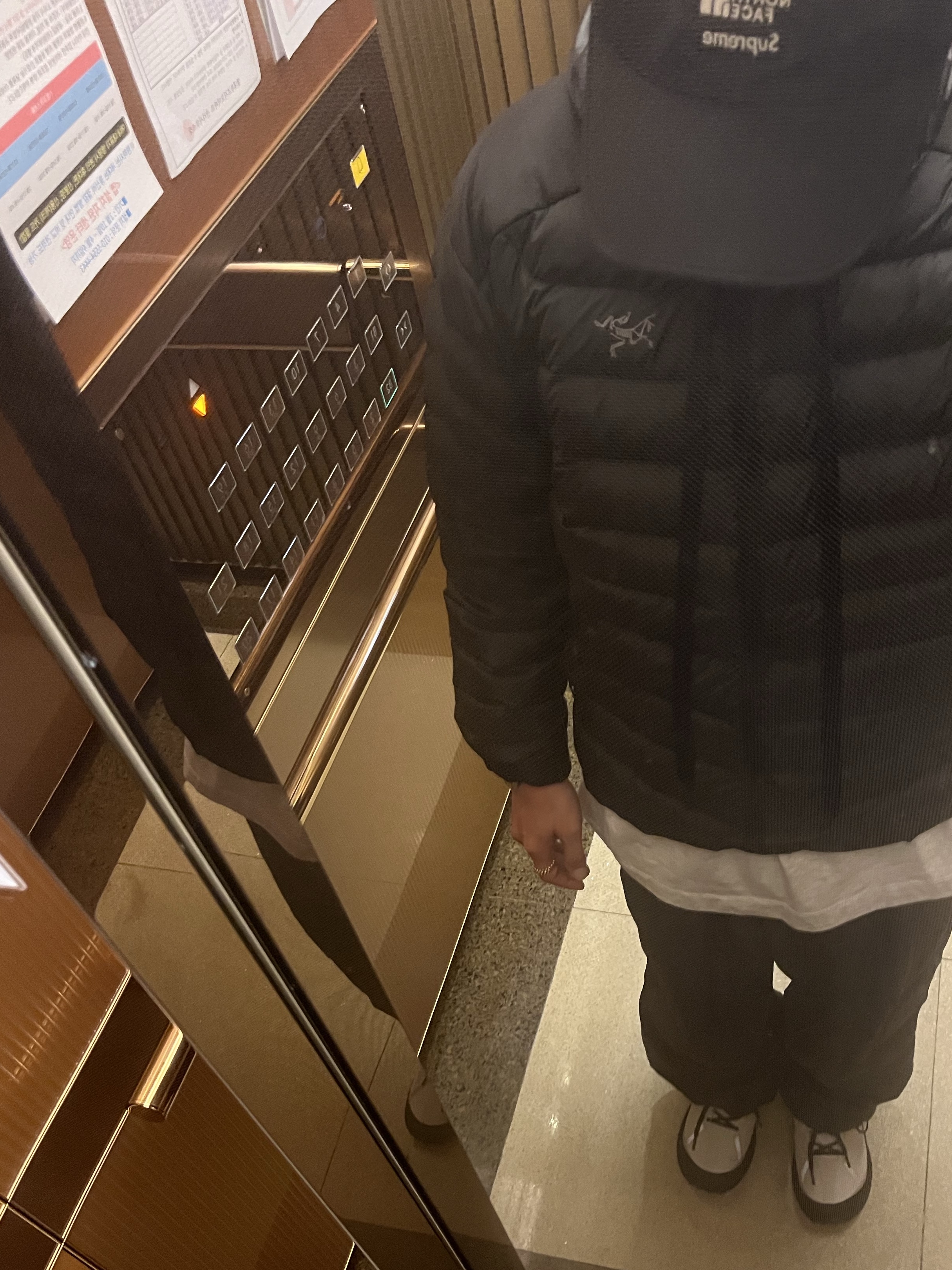Norda 001/A Cinder, Arc'teryx Cerium Jacket Black 착용 스타일