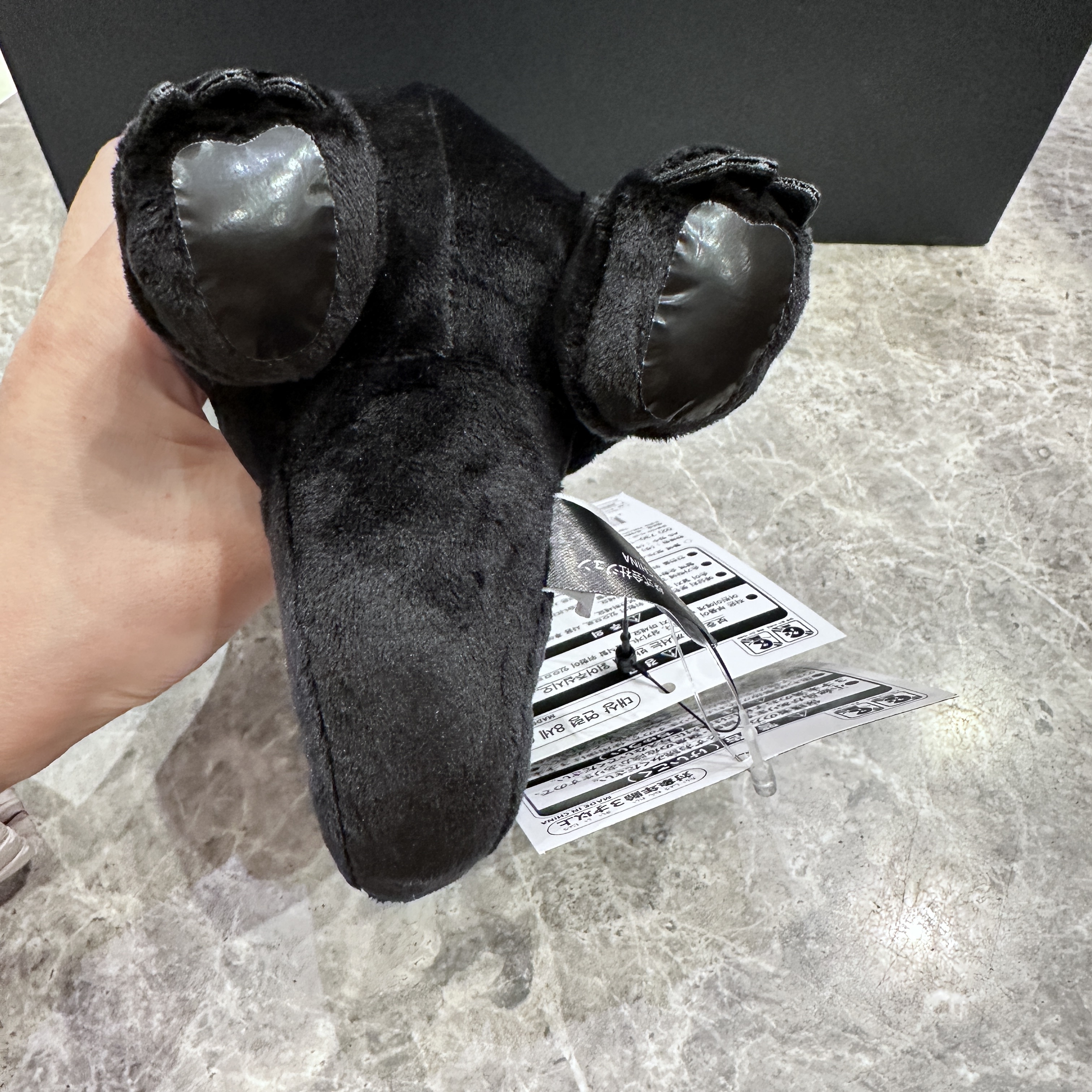 Fragment x Pokemon INN Thunderbolt Project TBP Plush Hitokage M Black 착용 스타일 - 4