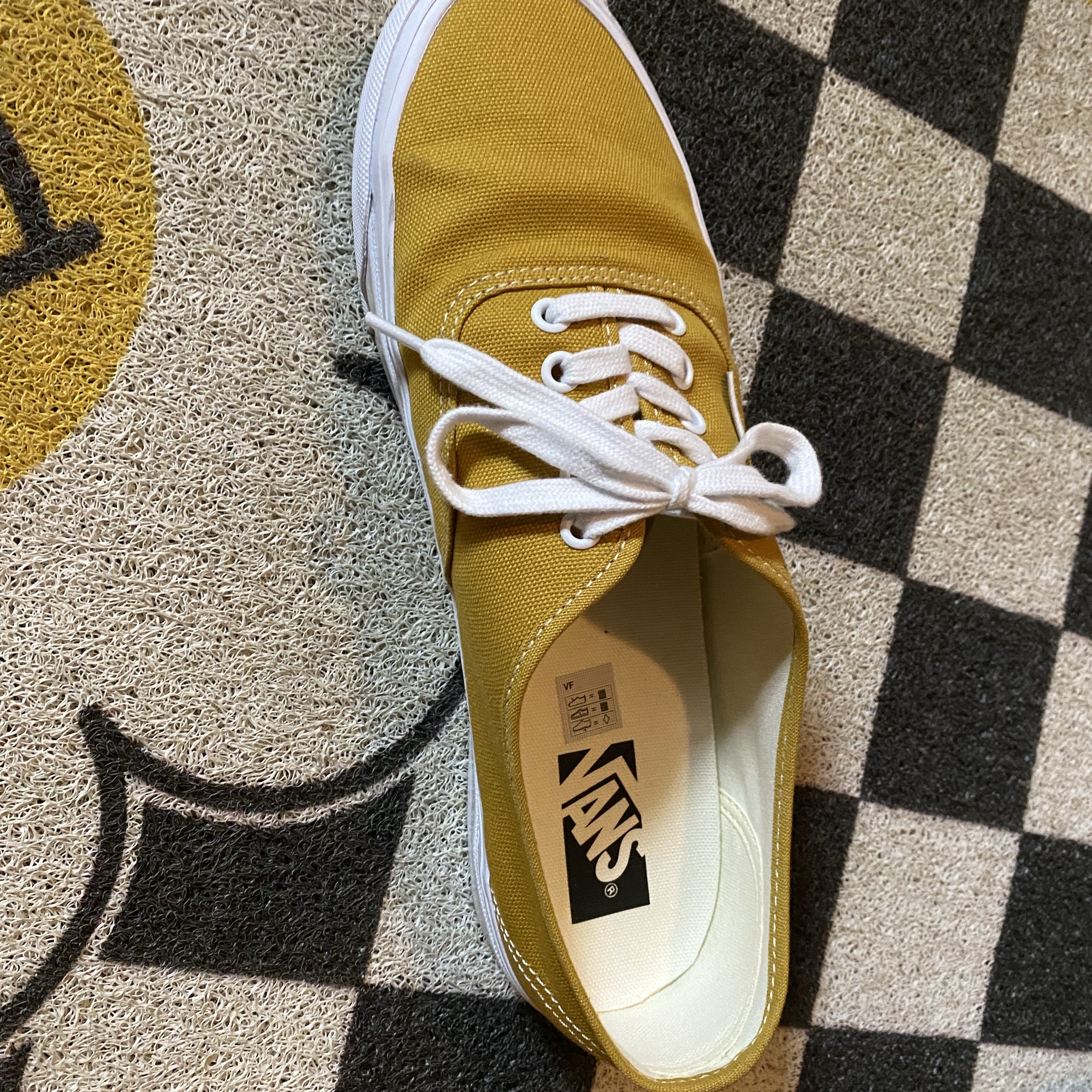Vans Premium Authentic Reissue 44 LX Harvest Gold 착용 스타일