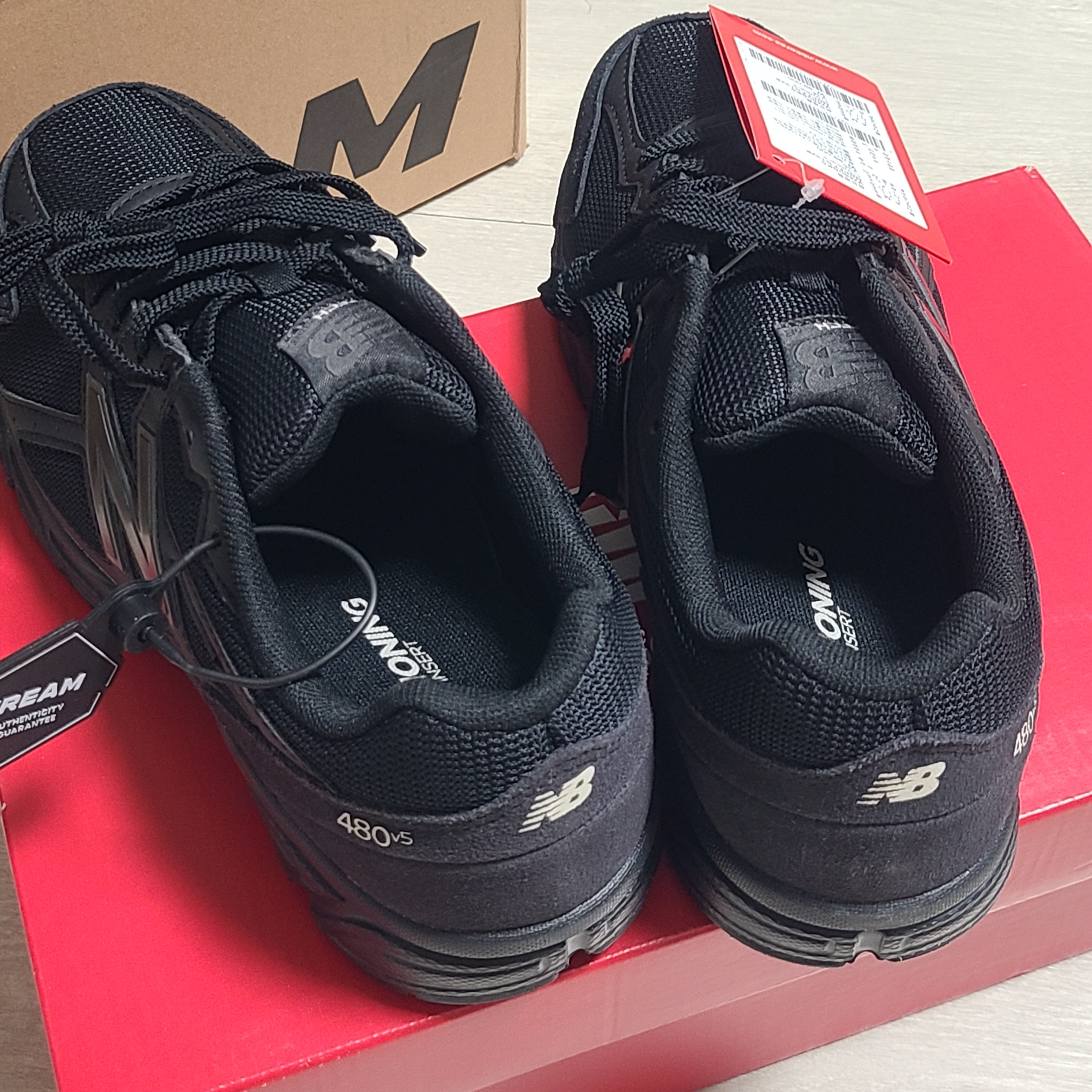 (W) New Balance 480v5 Black - 4E XXWide 착용 스타일 - 3