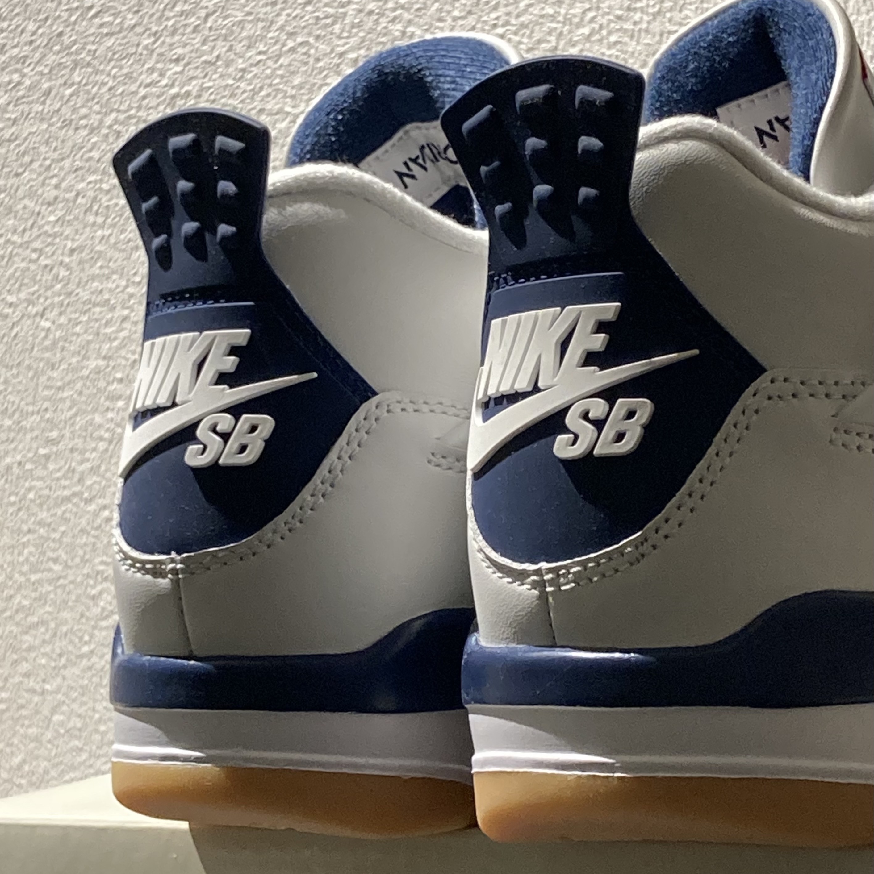 Jordan 4 x Nike SB Retro SP Navy 착용 스타일 - 3