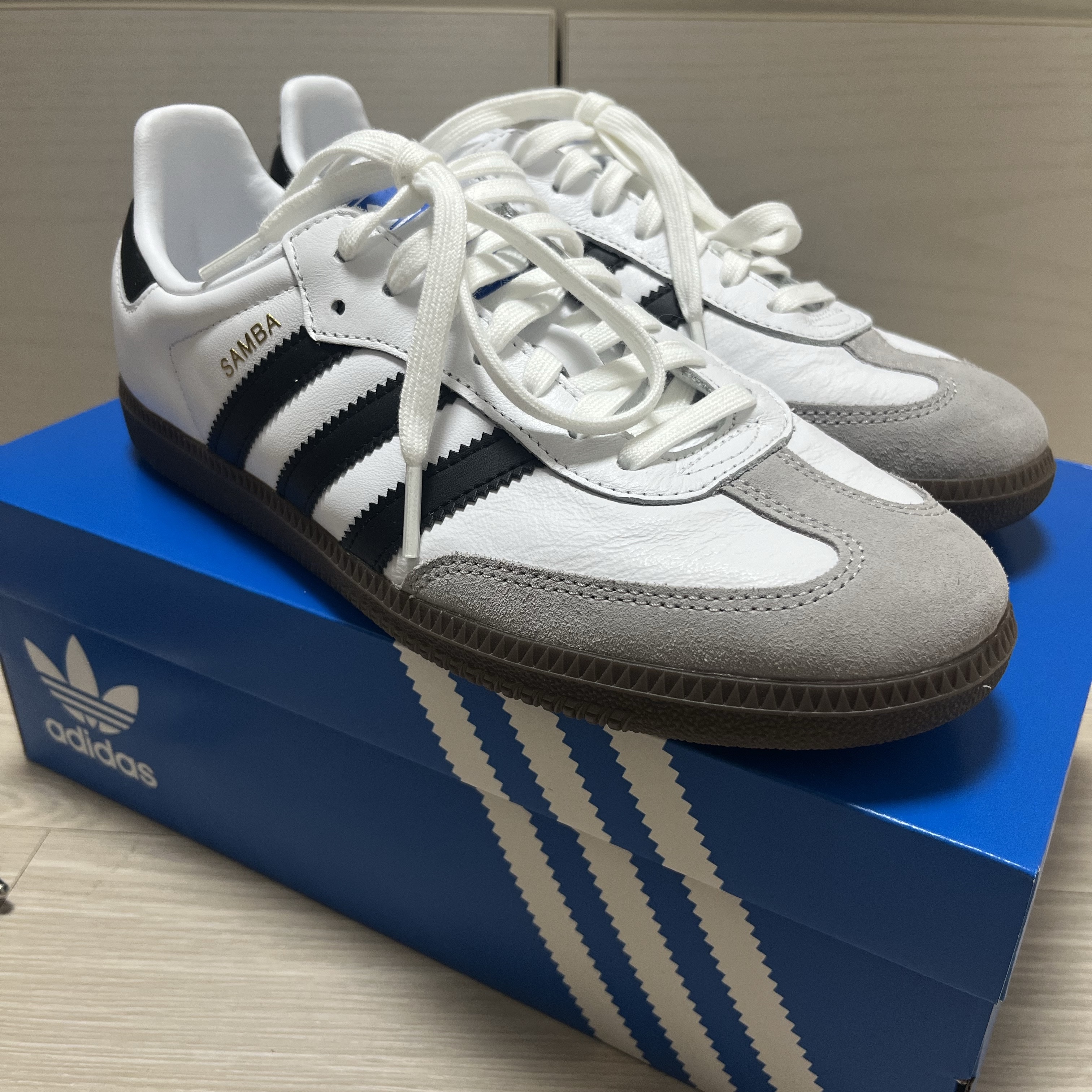 Adidas Samba OG Cloud White 착용 스타일