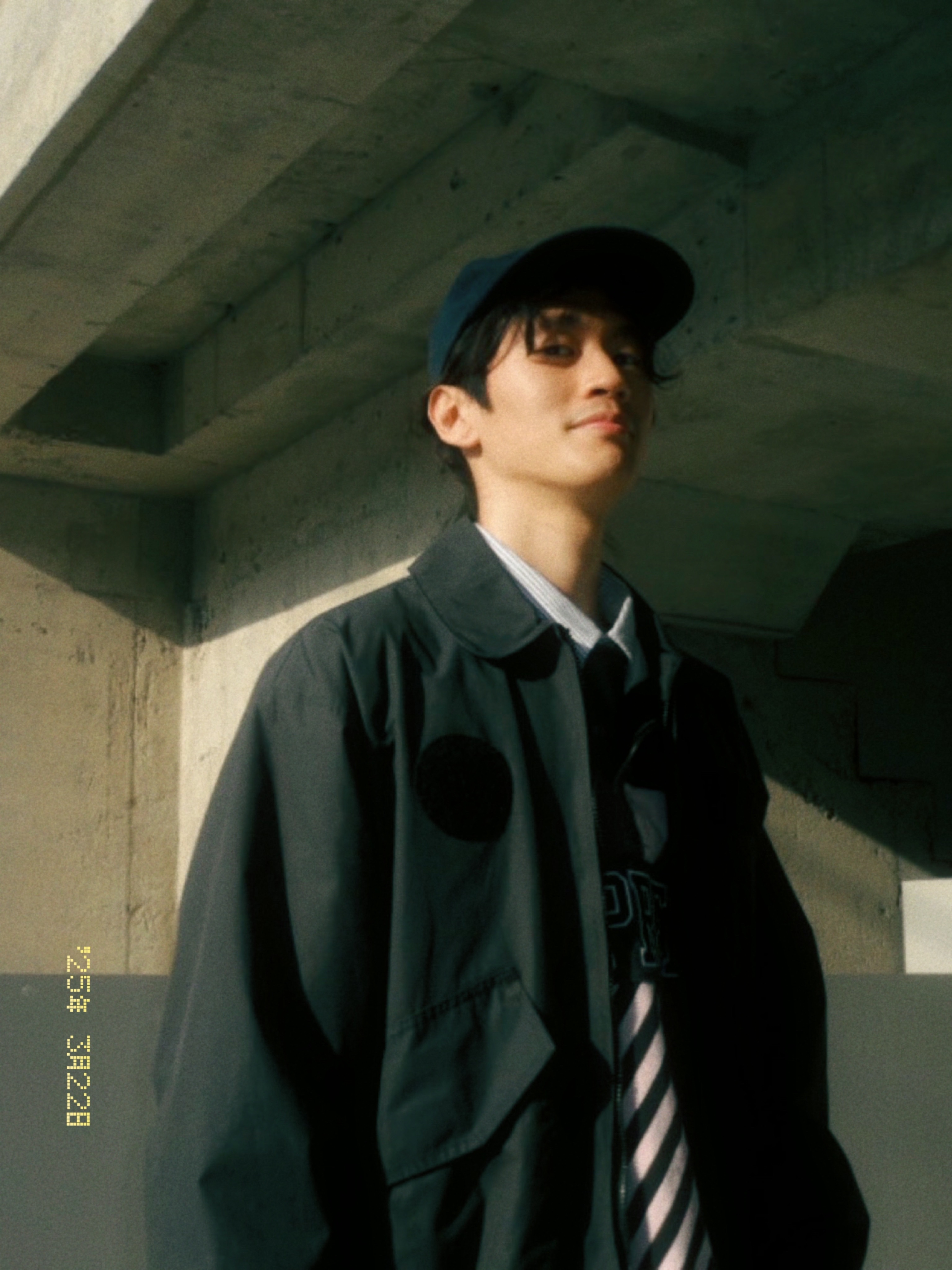 Supreme Rose Rugby Black - 23FW 착용 스타일