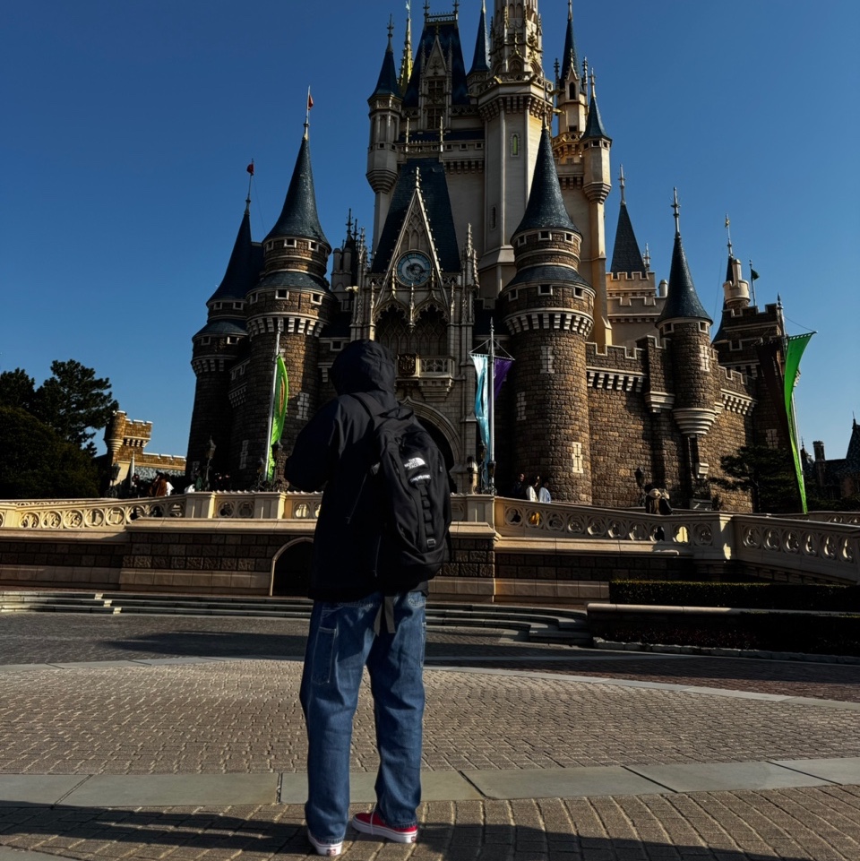 Nike ACG Storm-Fit ADV Cascade Rains Full Zip Jacket Black - Asia, Supreme x The North Face Expedition Backpack Black - 18FW 착용 스타일 - 2