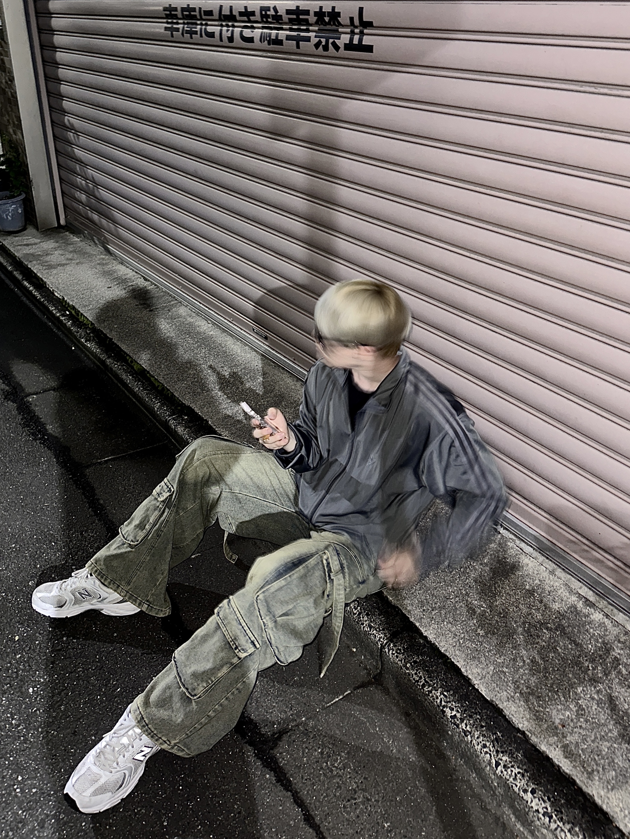 Gentle Monster x Maison Margiela MM009 Clear Black, Adidas x JS & ED Beckenbauer Track Jacket Gray Five - JP Sizing 착용 스타일 - 1