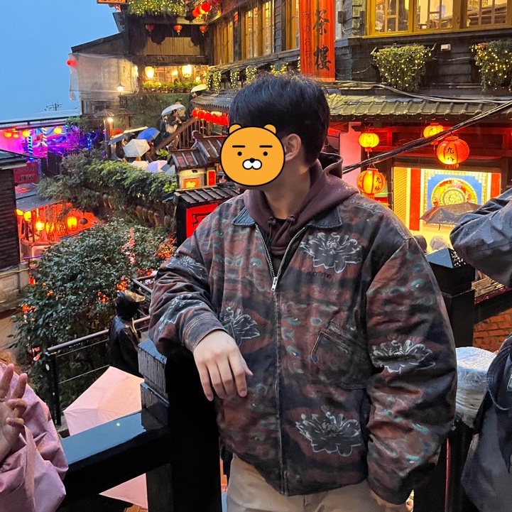 Supreme Leather Collar Utility Jacket Peacock - 23FW, Nike ACG Therma-Fit Fleece Pullover Hoodie Earth - Asia 착용 스타일