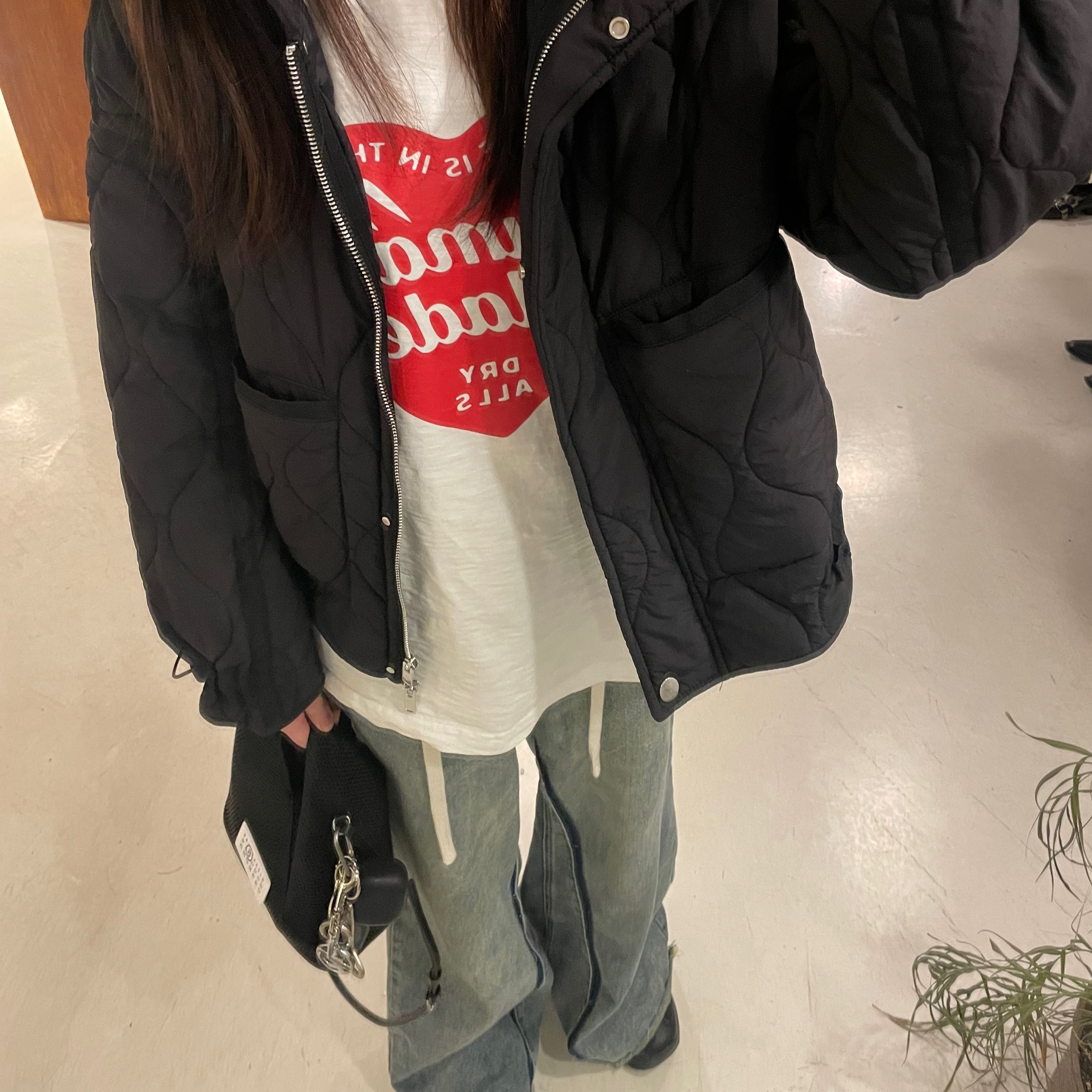 Salomon x MM6 Maison Margiela XT-Marie Jeanne Black Soft Clay, Human Made Graphic L/S T-Shirt White 착용 스타일 - 2