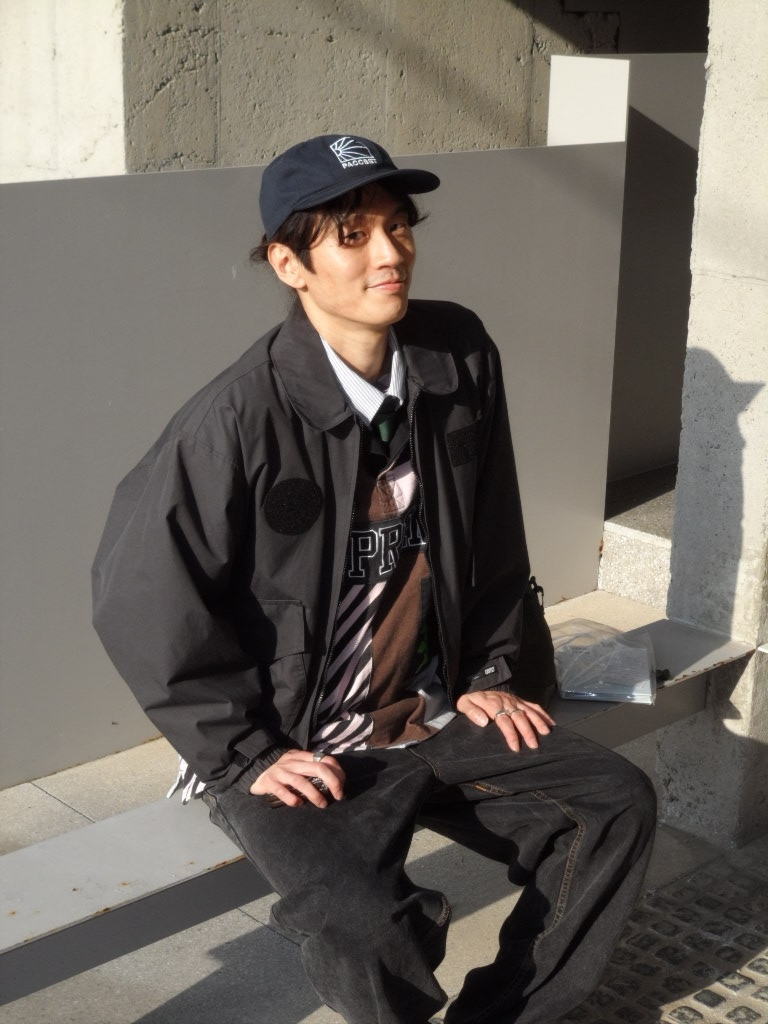 Supreme Rose Rugby Black - 23FW 착용 스타일