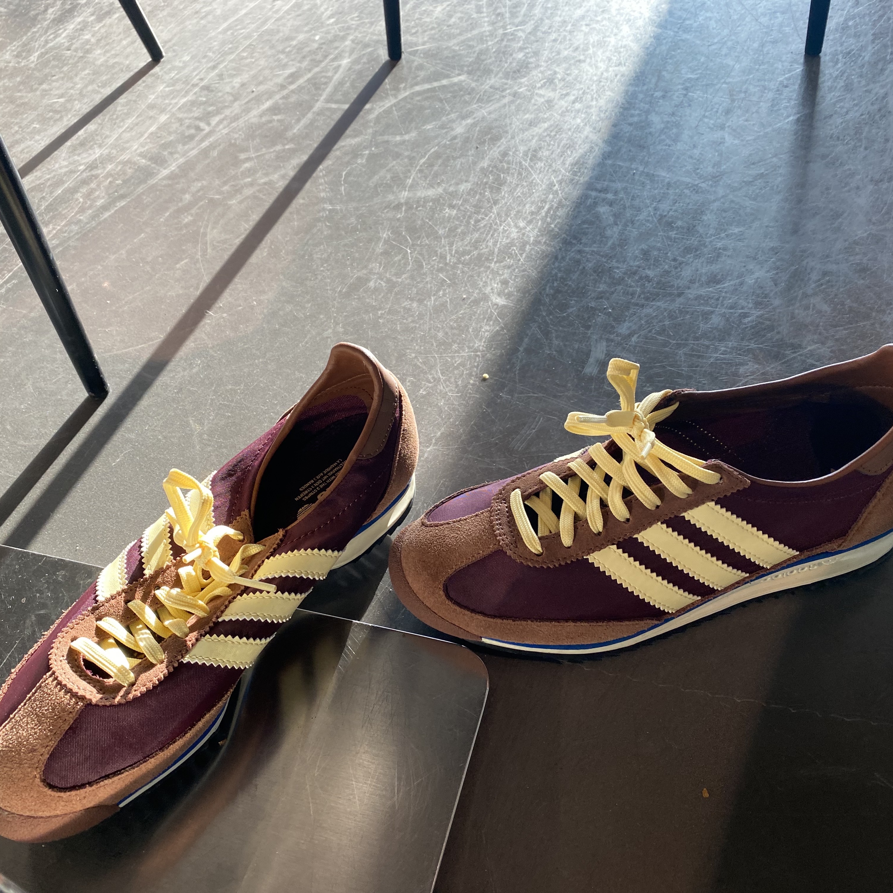 (W) Adidas SL 72 OG Maroon Almost Yellow 착용 스타일