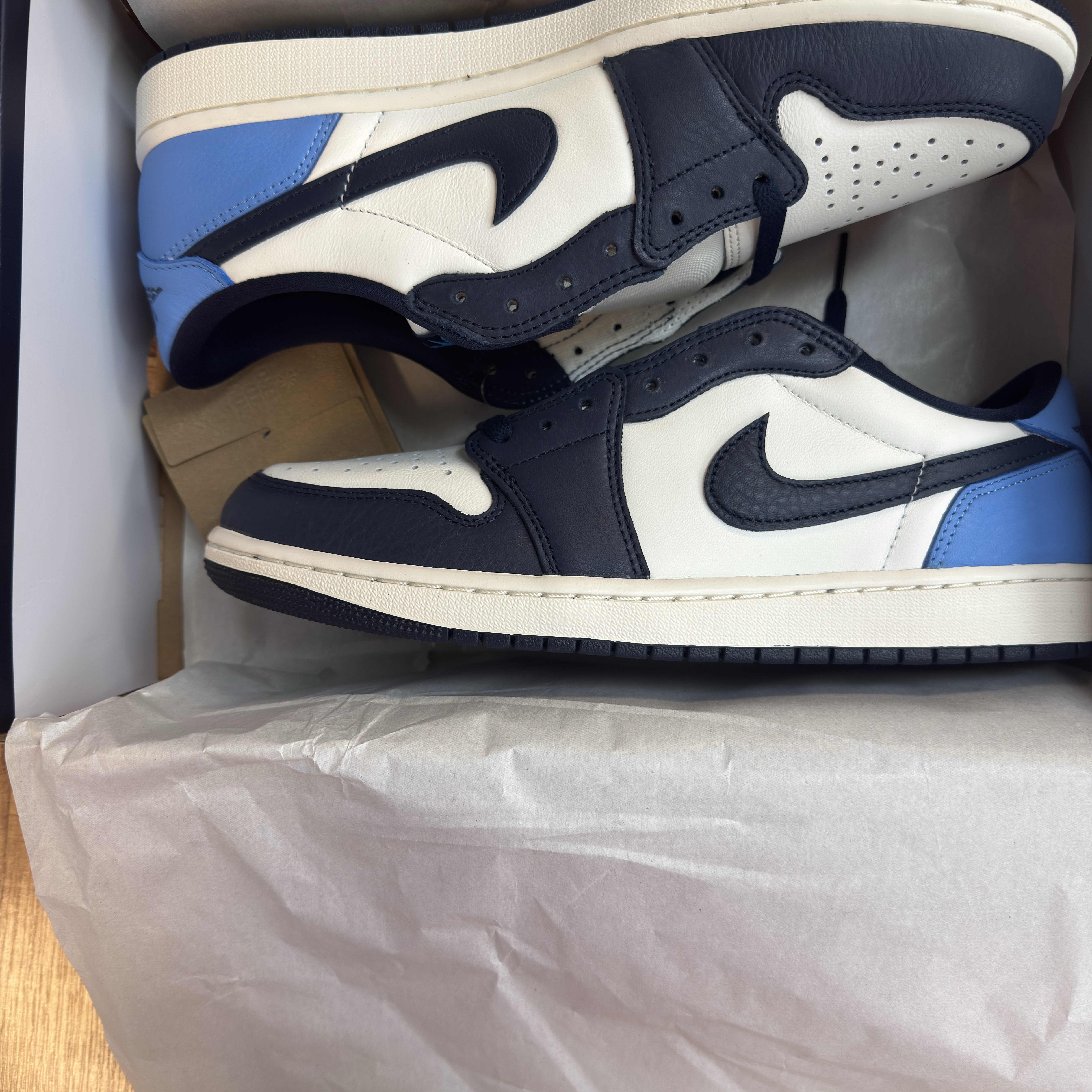 Jordan 1 Low Obsidian 착용 스타일 - 2
