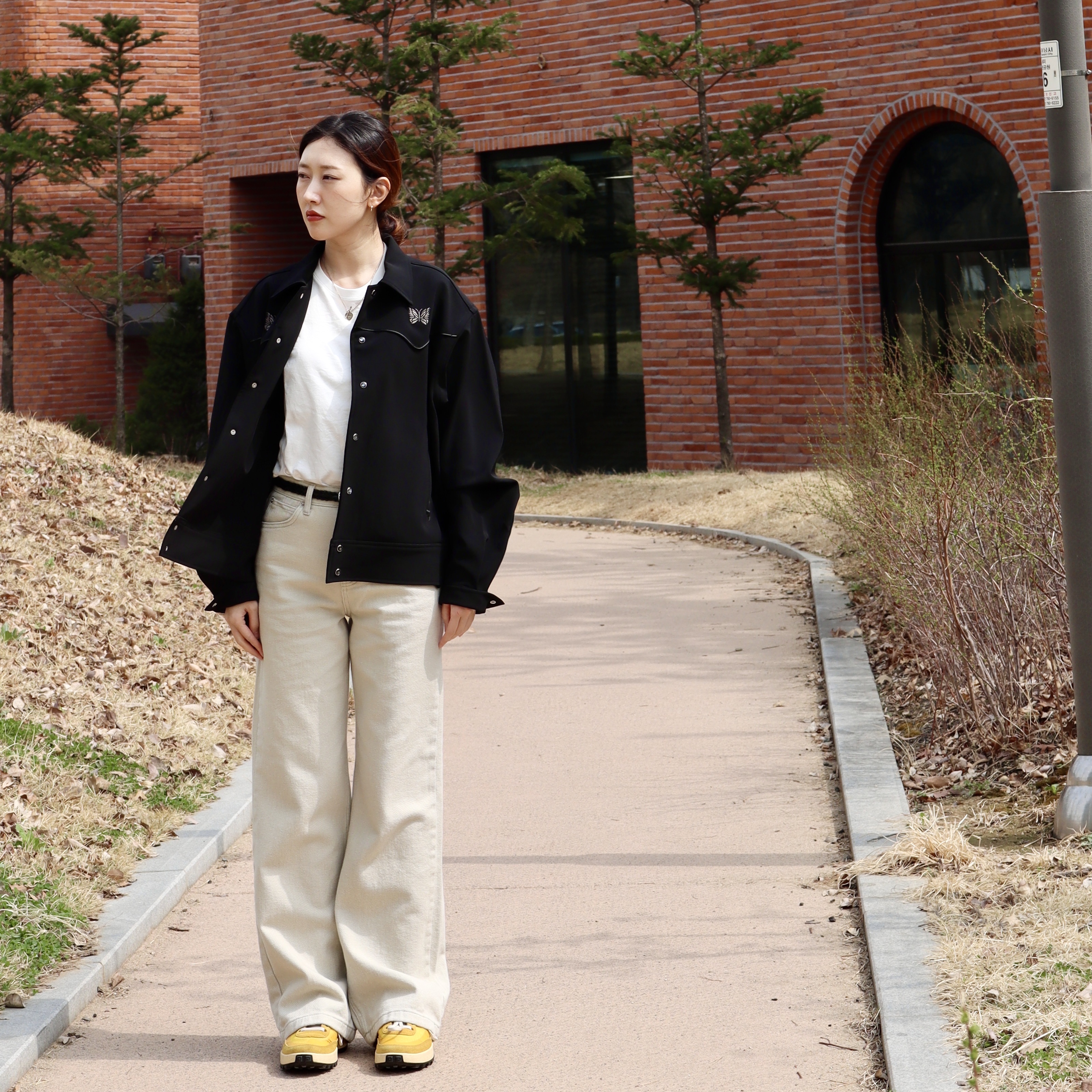 Needles PE/PU Double Cloth Piping Cowboy Jacket Black, Nike x Tom Sachs General Purpose Shoe Archive 착용 스타일 - 2