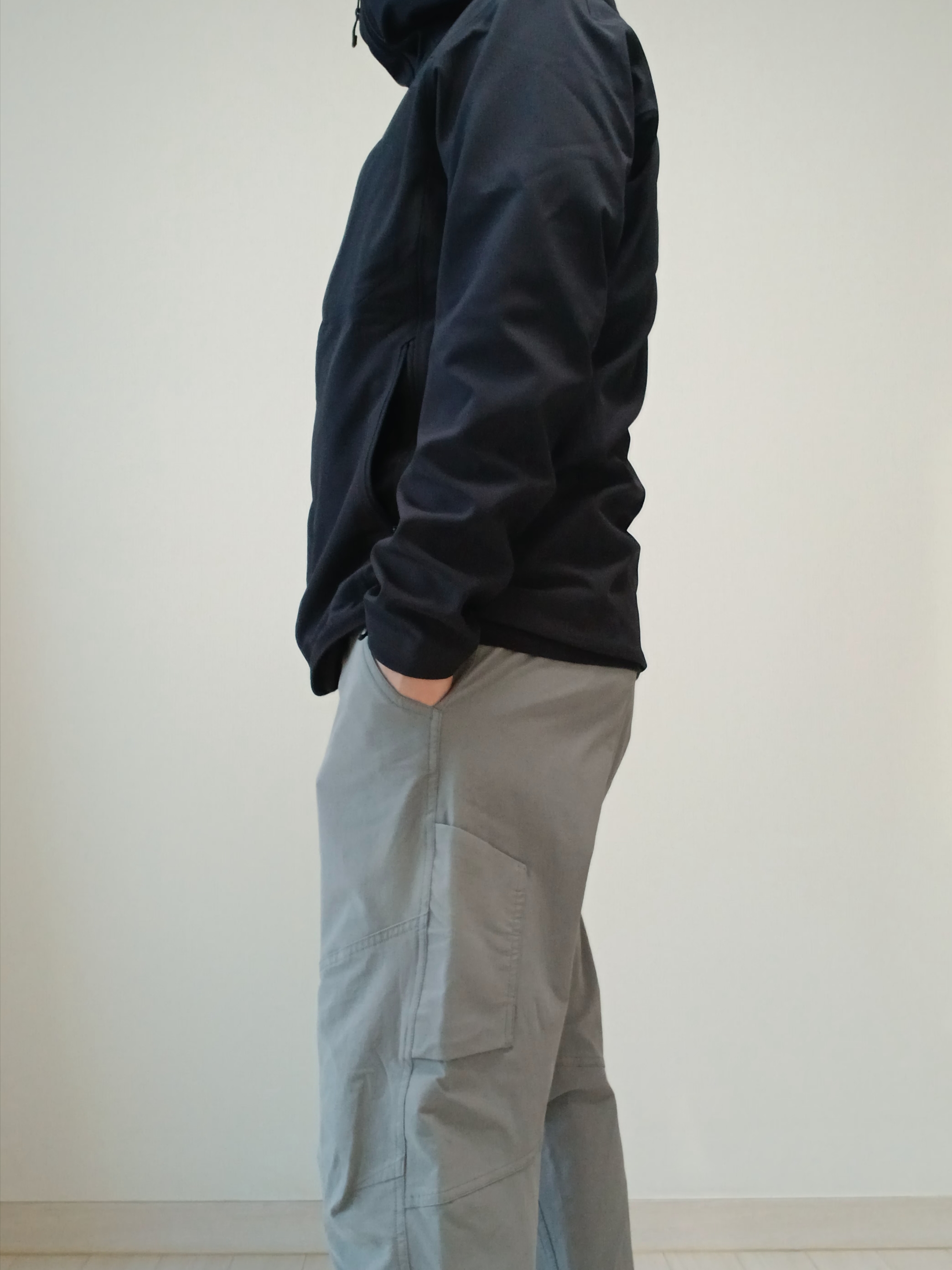 Arc'teryx Gamma MX Hoody Black, Arc'teryx Cronin Cotton Pants Void 착용 스타일 - 2
