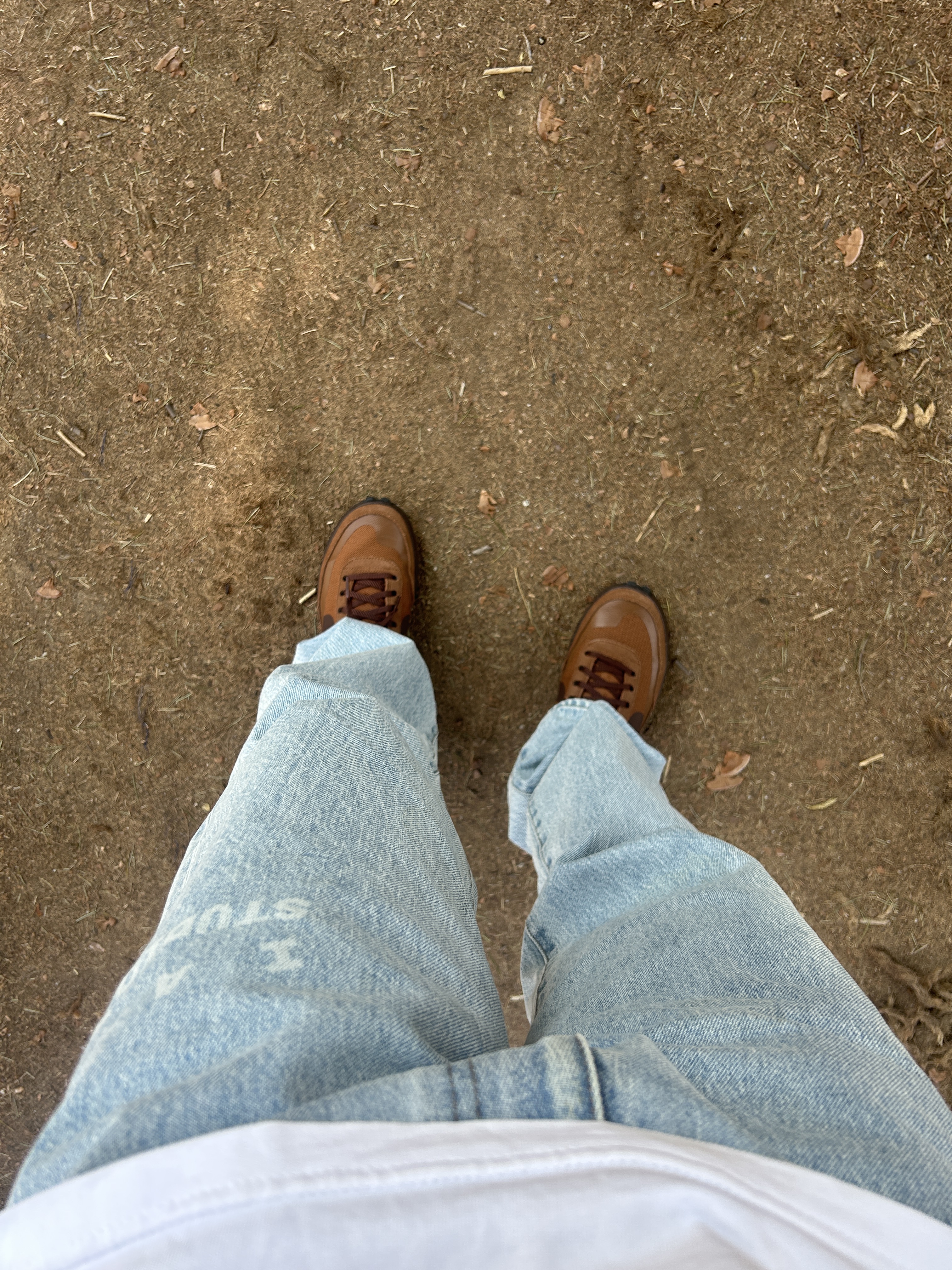 IAB Studio Japanese Washed Denim Pants Blue, Nike x Tom Sachs General Purpose Shoe Brown 착용 스타일