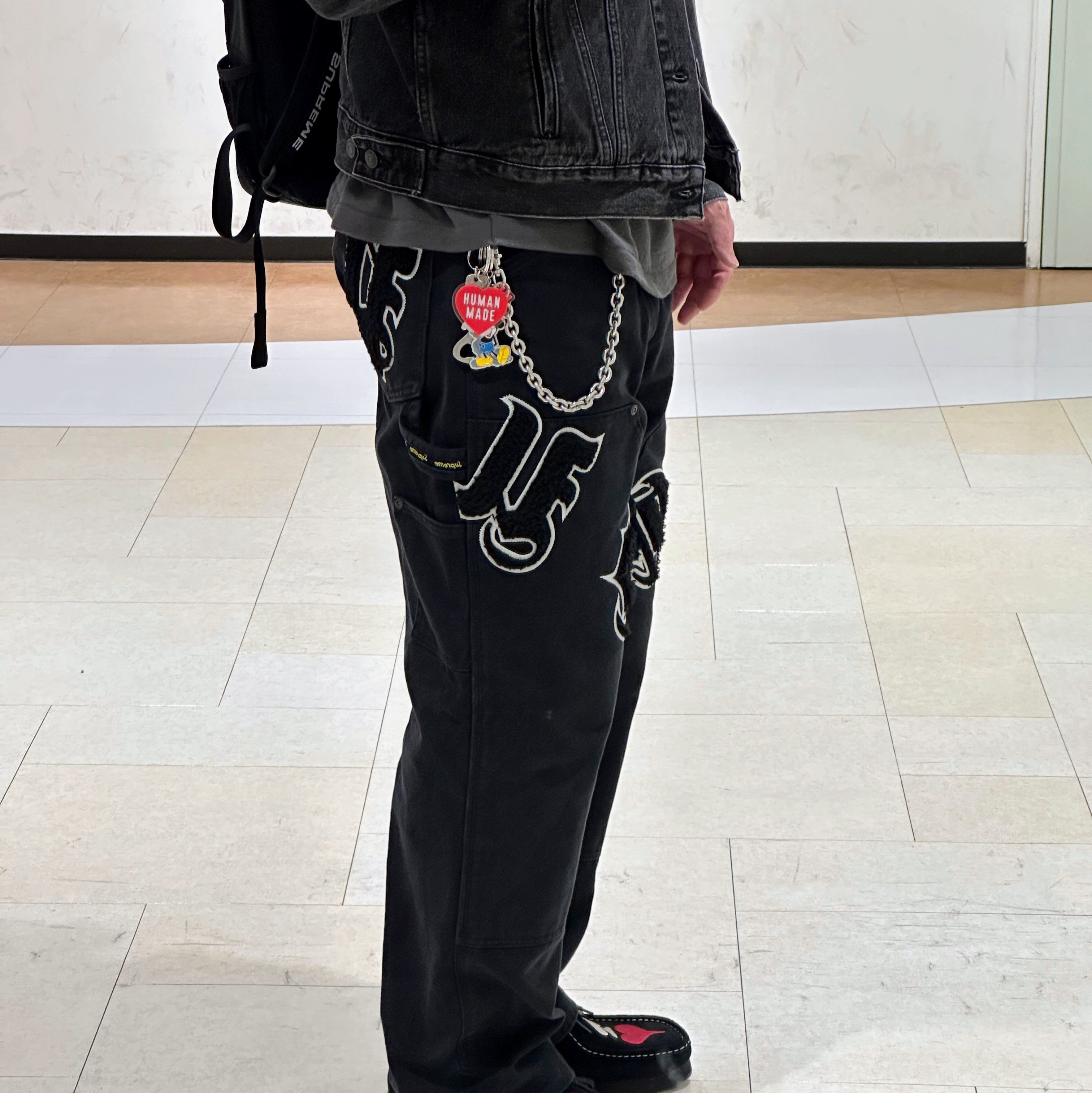 Supreme Old English Canvas Double Knee Painter Pant Black - 25SS 착용 스타일