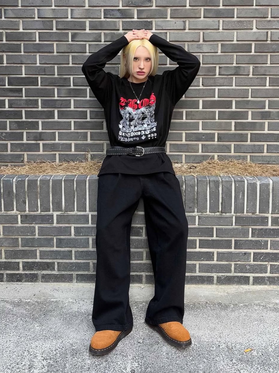 PHOS333 Hazzard 002 Michael Long Sleeve Black, PHOS333 Hazzard 002 Michael Long Sleeve White 착용 스타일 - 3