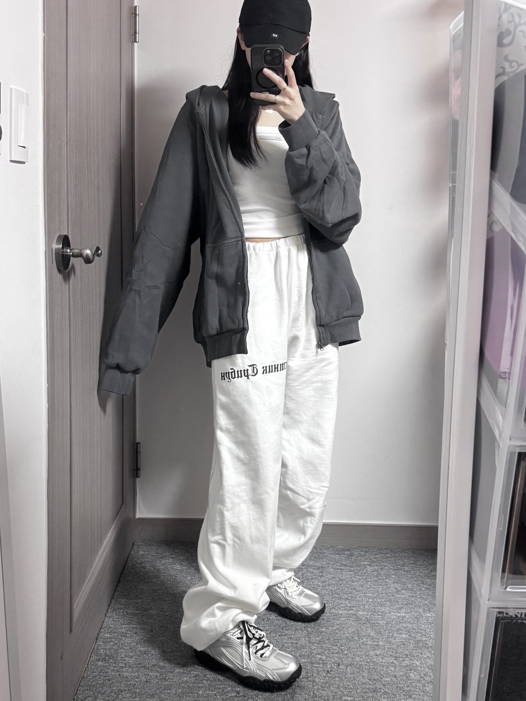 Fila Echappe MS Silver Moon, [6% 적립] FILA Echappe Ms Silvermoon 착용 스타일 - 1