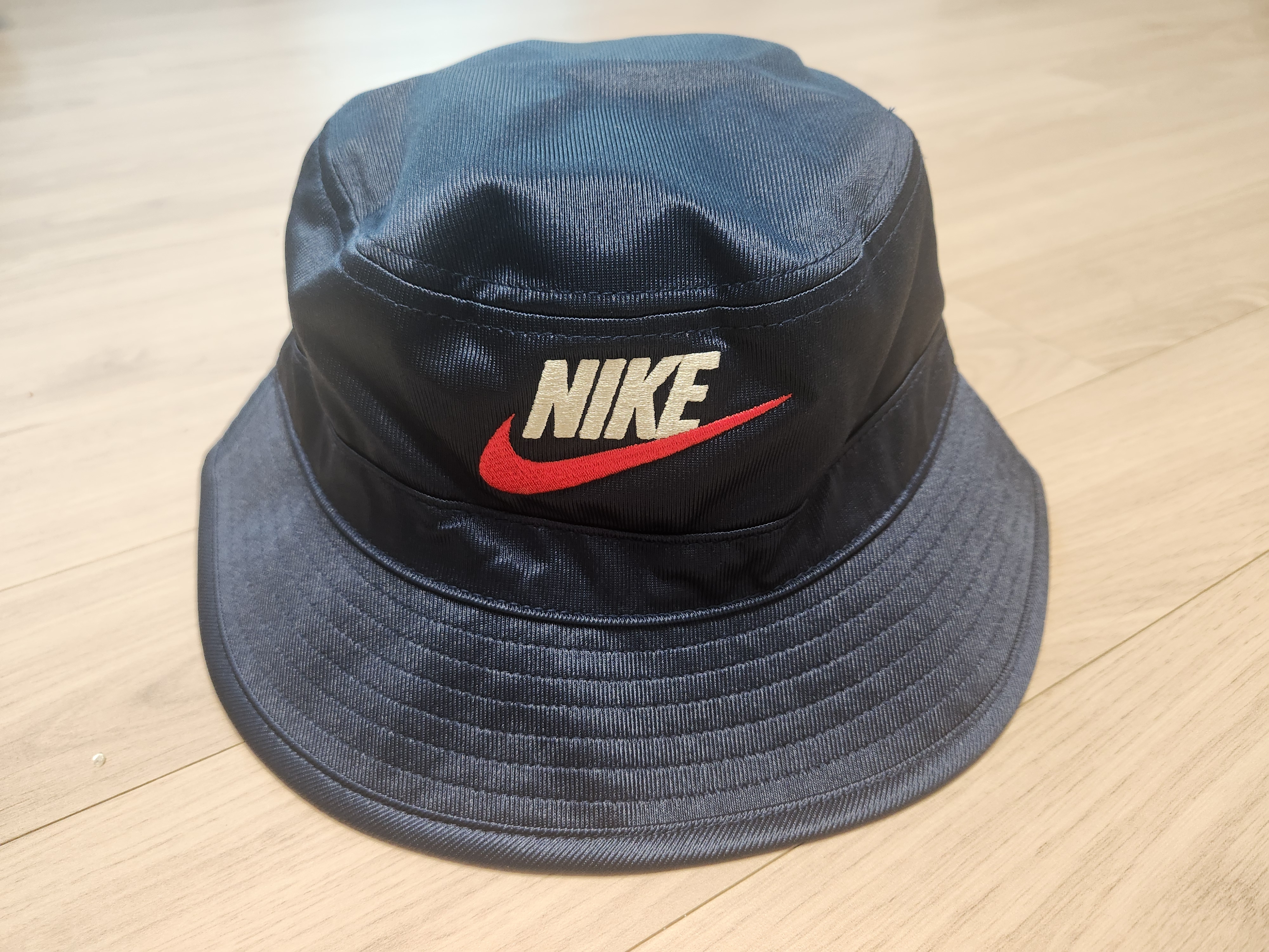 Supreme x Nike Dazzle Crusher Navy - 24SS 착용 스타일 - 1