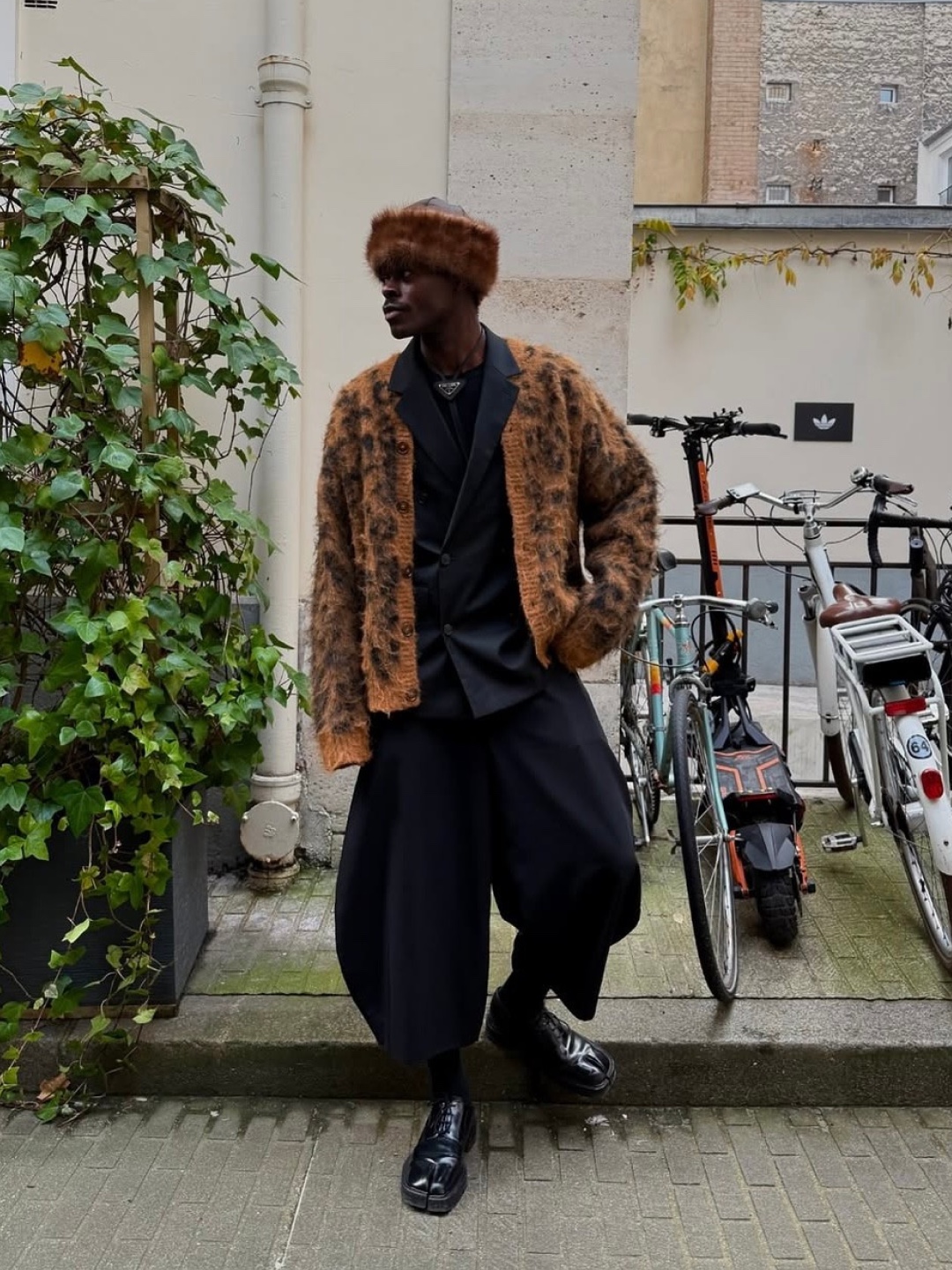 Suade Leopard Cardigan Yellow, Saint Mxxxxxx Mohair Cardigan Leopard - 24AW 착용 스타일 - 5