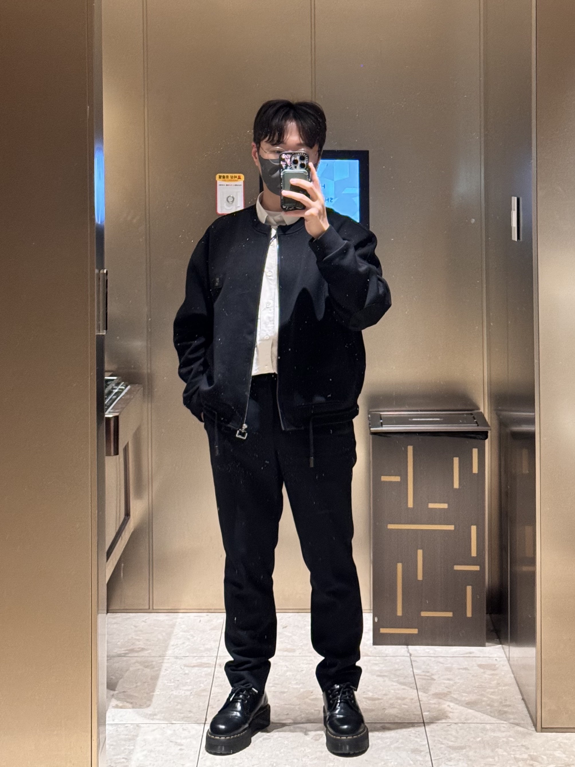 Wooyoungmi Zipup Sweatshirt Black - 25SS, Dr. Martens 1461 Quad Black 착용 스타일 - 1