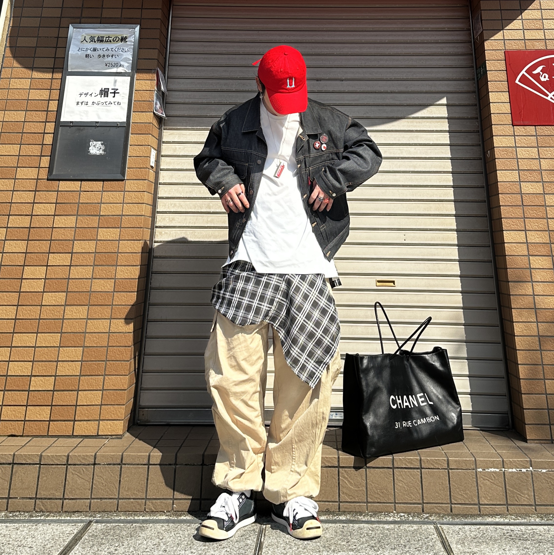 G-DRAGON Ubermensch Cap Red, Converse x Fragment Jack Purcell Modern Black 착용 스타일 - 1