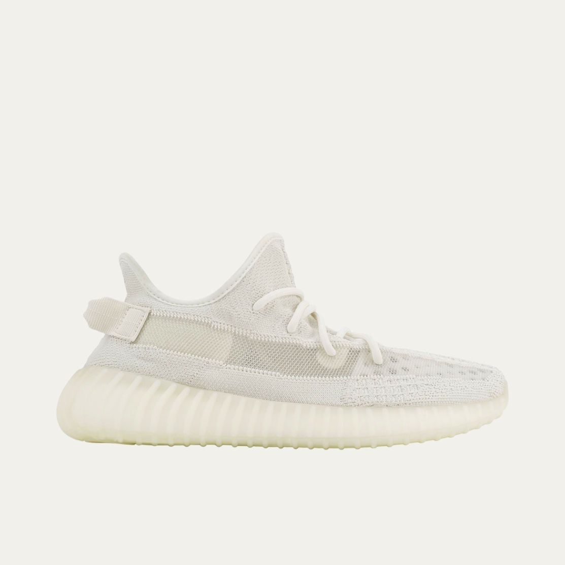 Adidas Yeezy Boost 350 V2 Bone, Adidas Yeezy Boost 350 V2 Black - Non-Reflective 착용 스타일 - 2