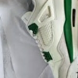 Jordan 4 x Nike SB Retro SP Pine Green 착용 스타일