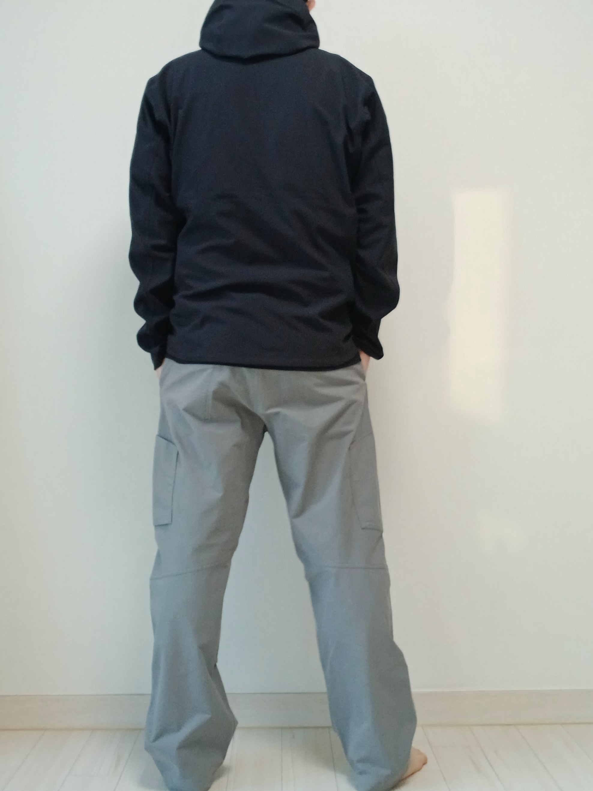 Arc'teryx Gamma MX Hoody Black, Arc'teryx Cronin Cotton Pants Void 착용 스타일 - 4