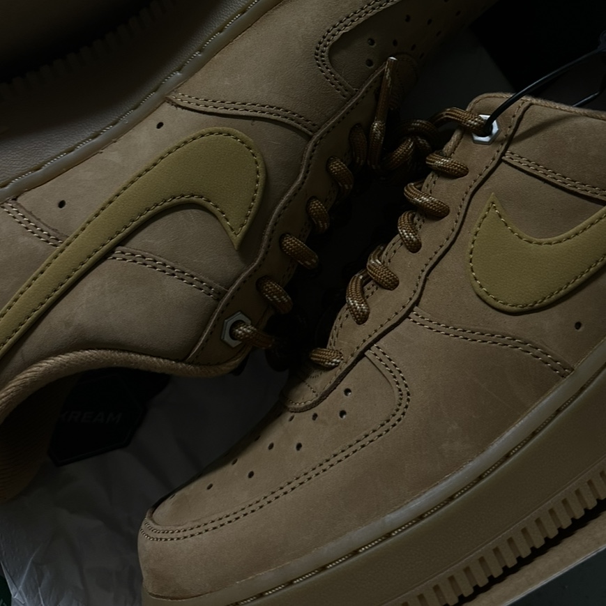 (W) Nike Air Force 1 '07 WB Flax Wheat 착용 스타일