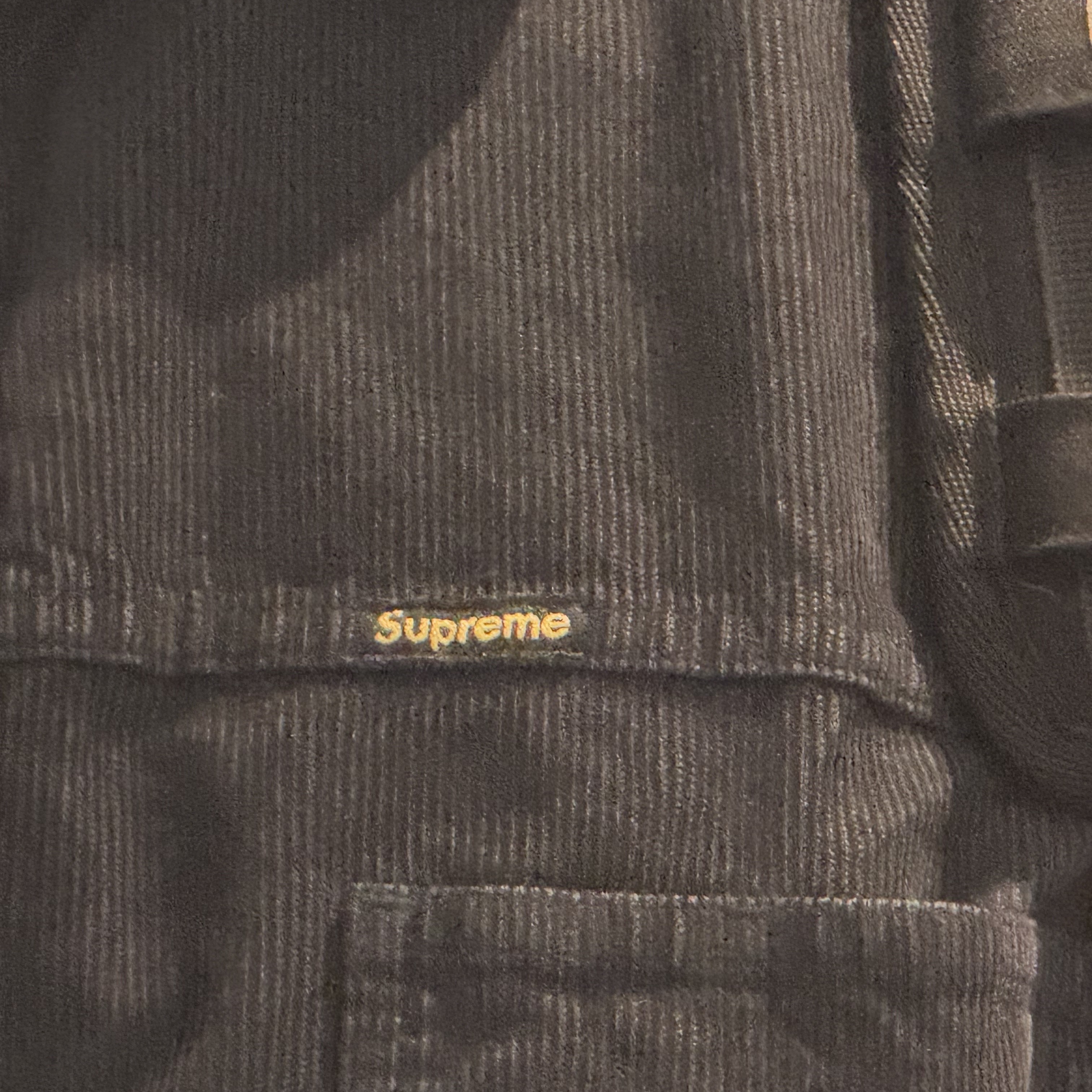 Supreme Washed Corduroy Shirt Black - 25SS 착용 스타일
