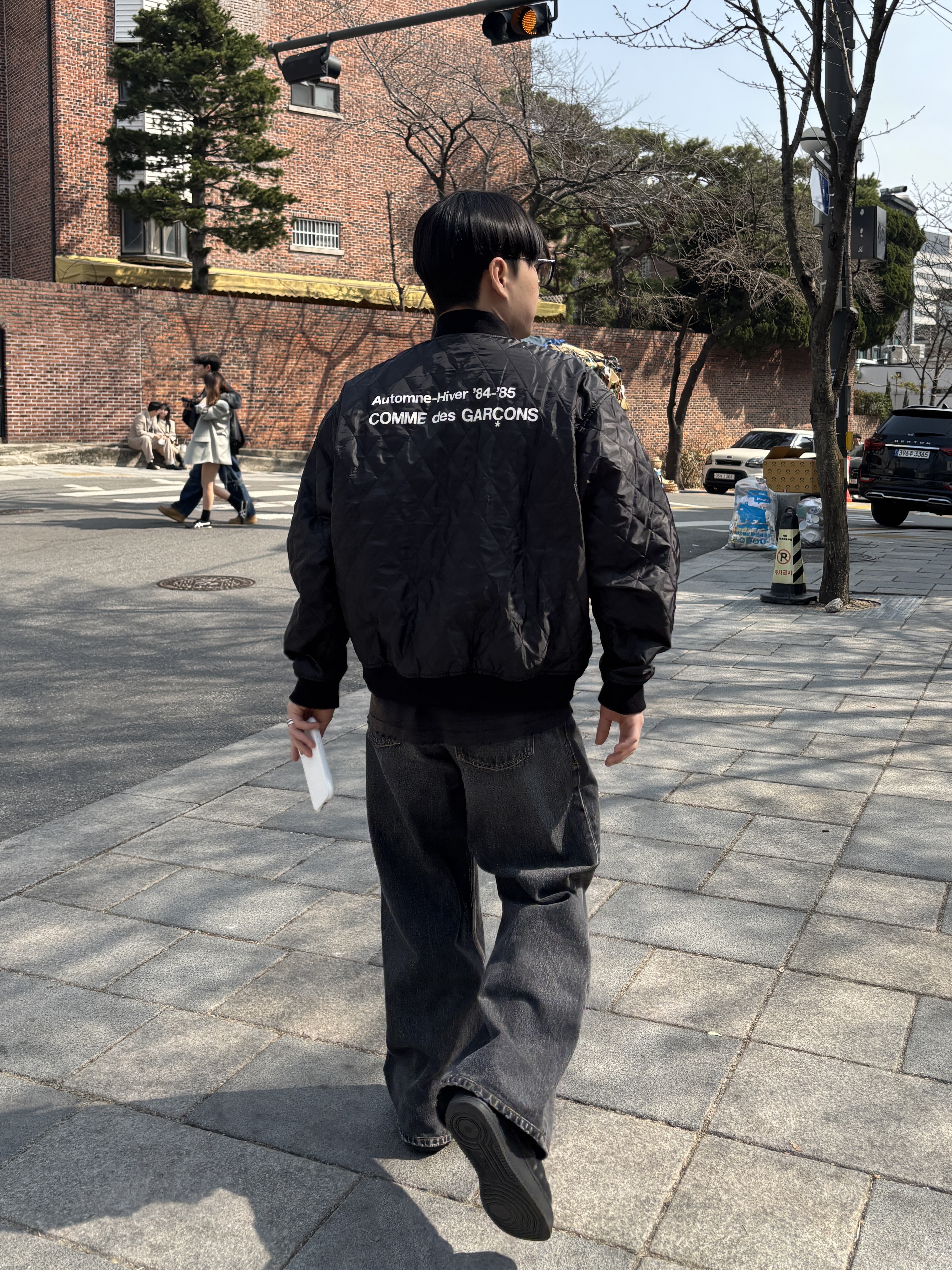 CDG Quilted '84-85 Staff Blouson Black, Diesel D-Rise 007f6 Straight Jeans Black Dark Grey 착용 스타일 - 2