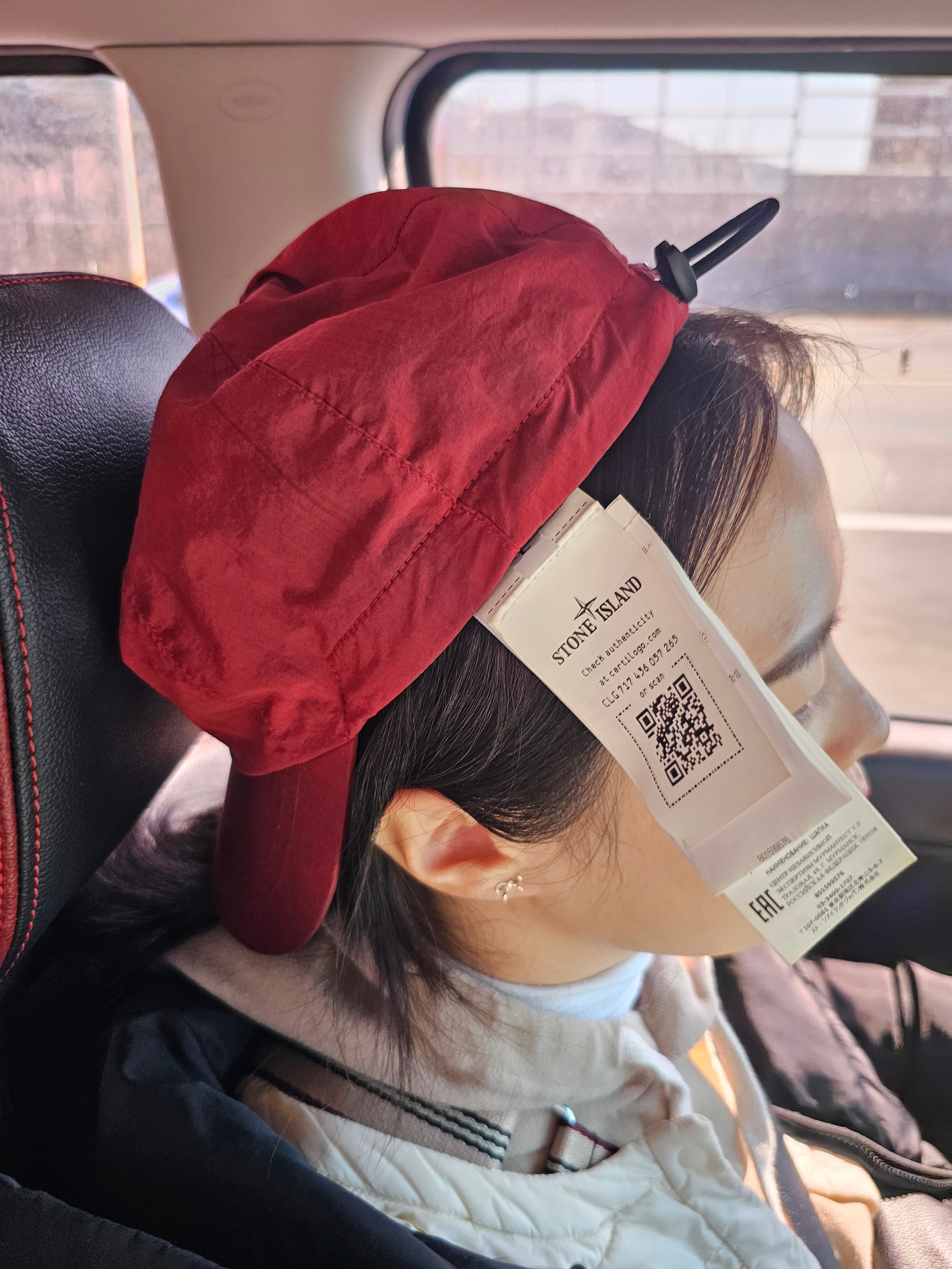 Stone Island 99576 Nylon Metal 6-Panel Cap Red - 24SS 착용 스타일
