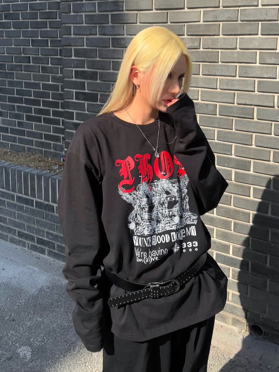 PHOS333 Hazzard 002 Michael Long Sleeve Black, PHOS333 Hazzard 002 Michael Long Sleeve White 착용 스타일 - 2