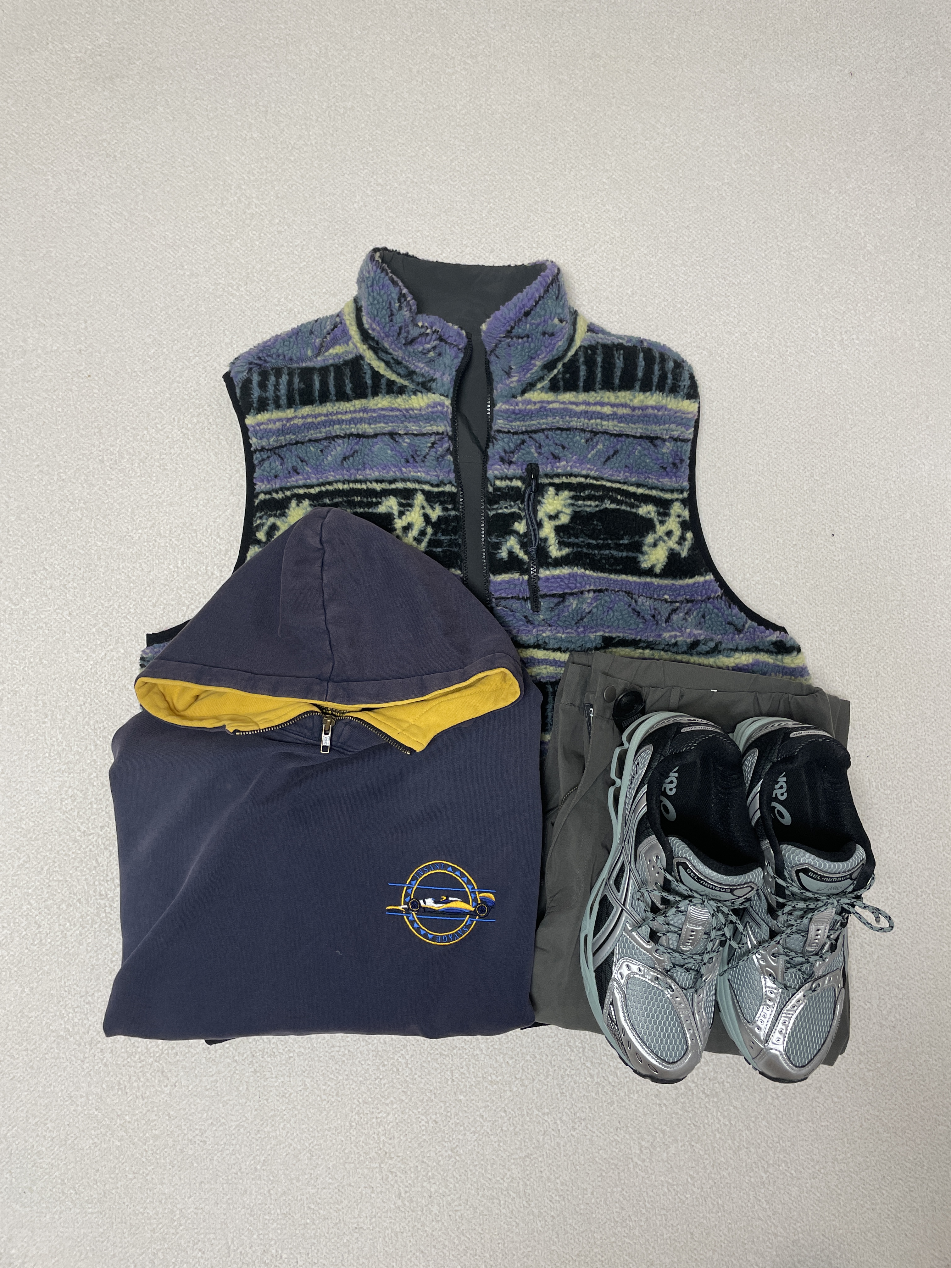 Asics Gel-Nimbus 10.1 Ocean Haze Pure Silver, Thisisneverthat x Gramicci Reversible Fleece Vest Multi 착용 스타일 - 1
