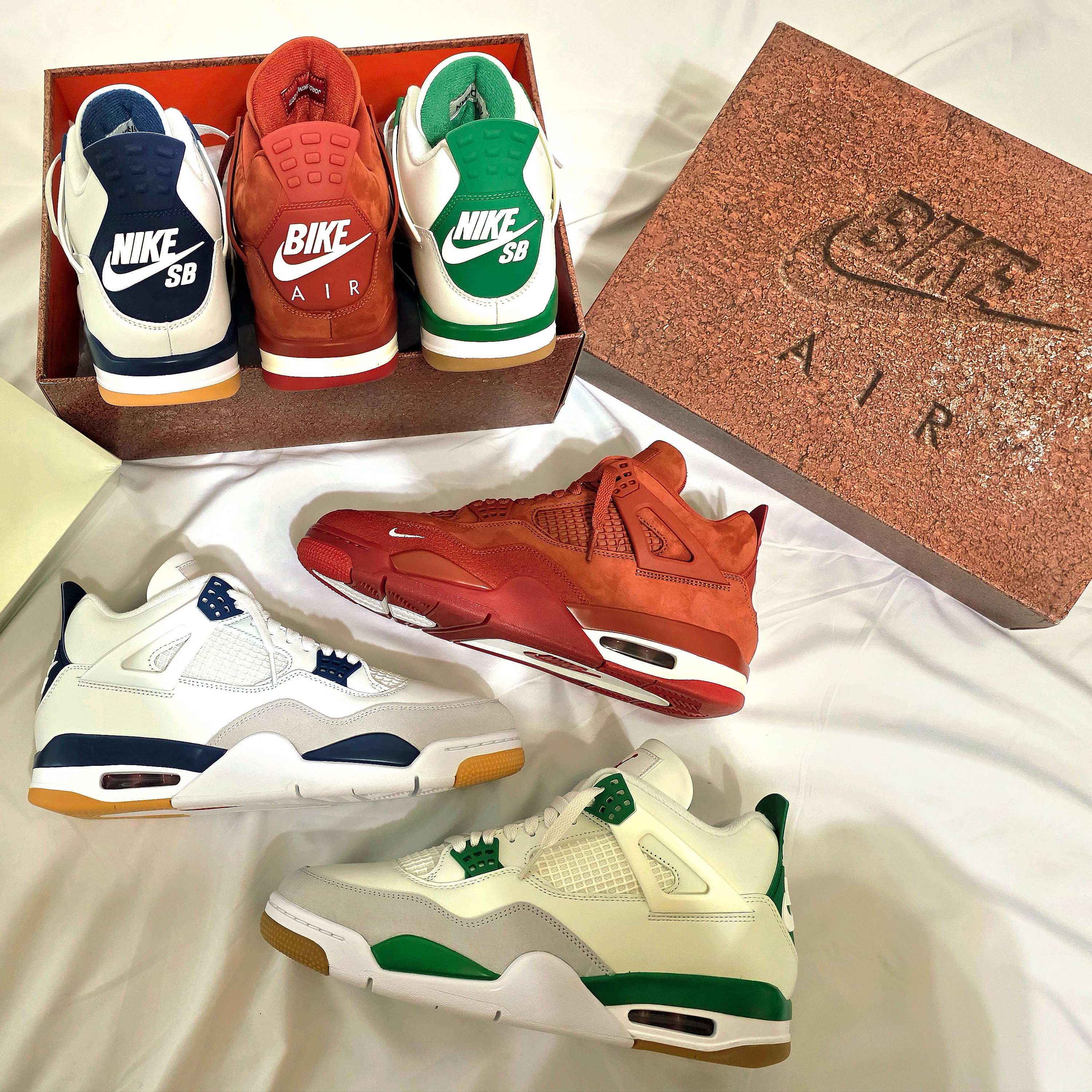 Jordan 4 x Nigel Sylvester Retro OG SP Brick by Brick, Jordan 4 x Nike SB Retro SP Navy 착용 스타일 - 2