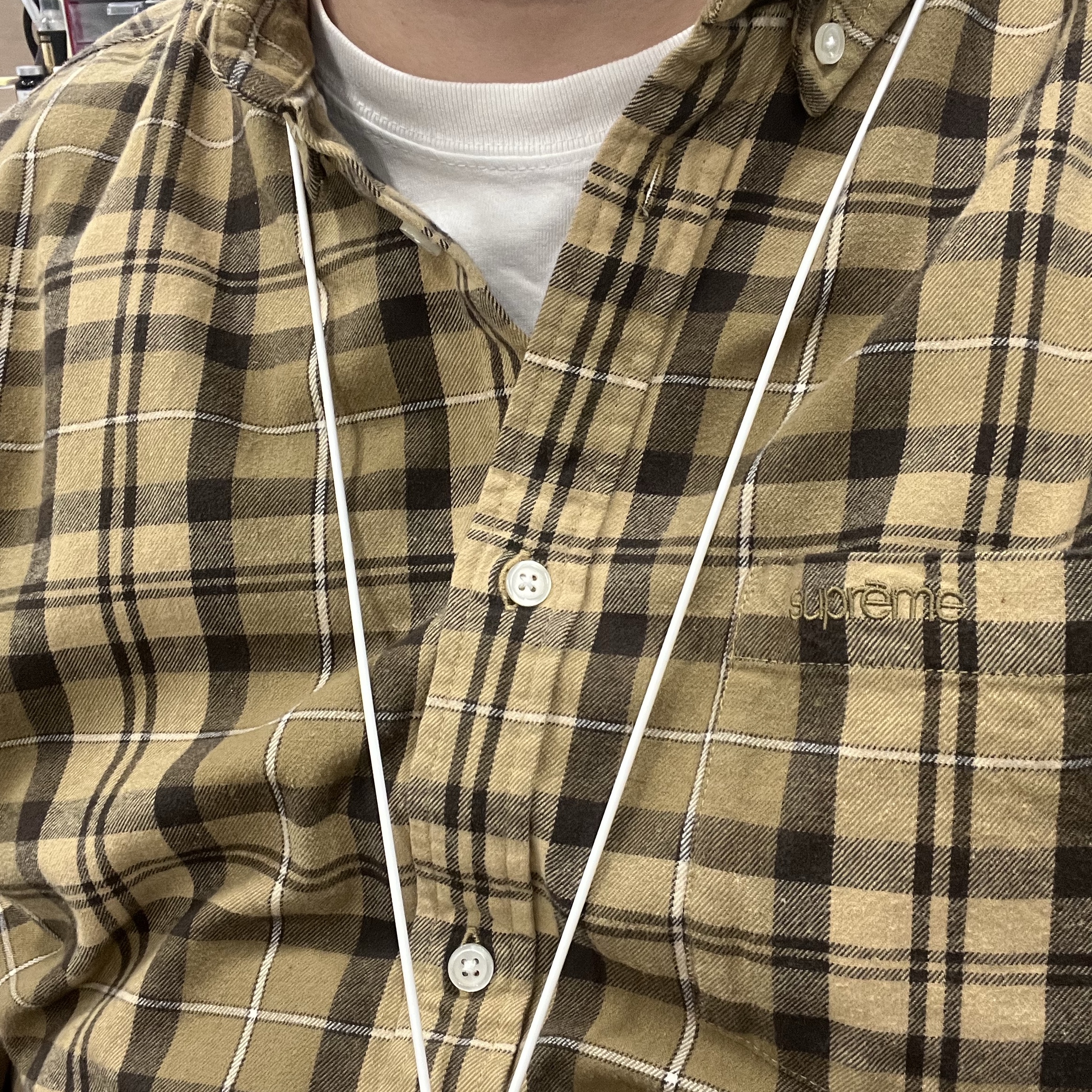 Supreme Plaid Flannel Shirt Tan - 24FW, Nike x Supreme Air Force 1 Low Black 착용 스타일 - 1
