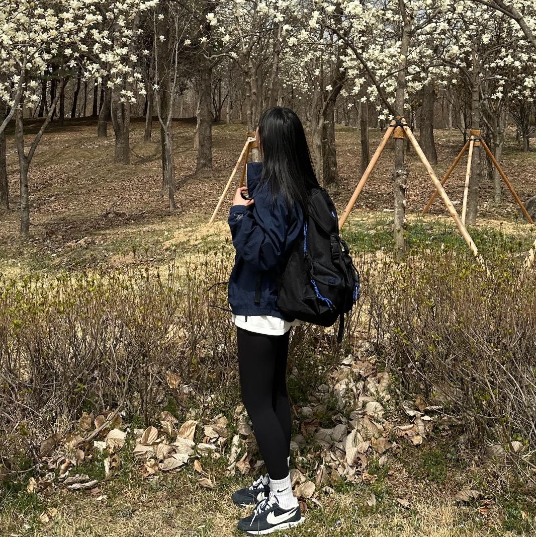 Nike x Kim Jones Reversible Wind Breaker Navy - US/EU, Nike x Sacai x Fragment LDWaffle Blackened Blue 착용 스타일 - 2